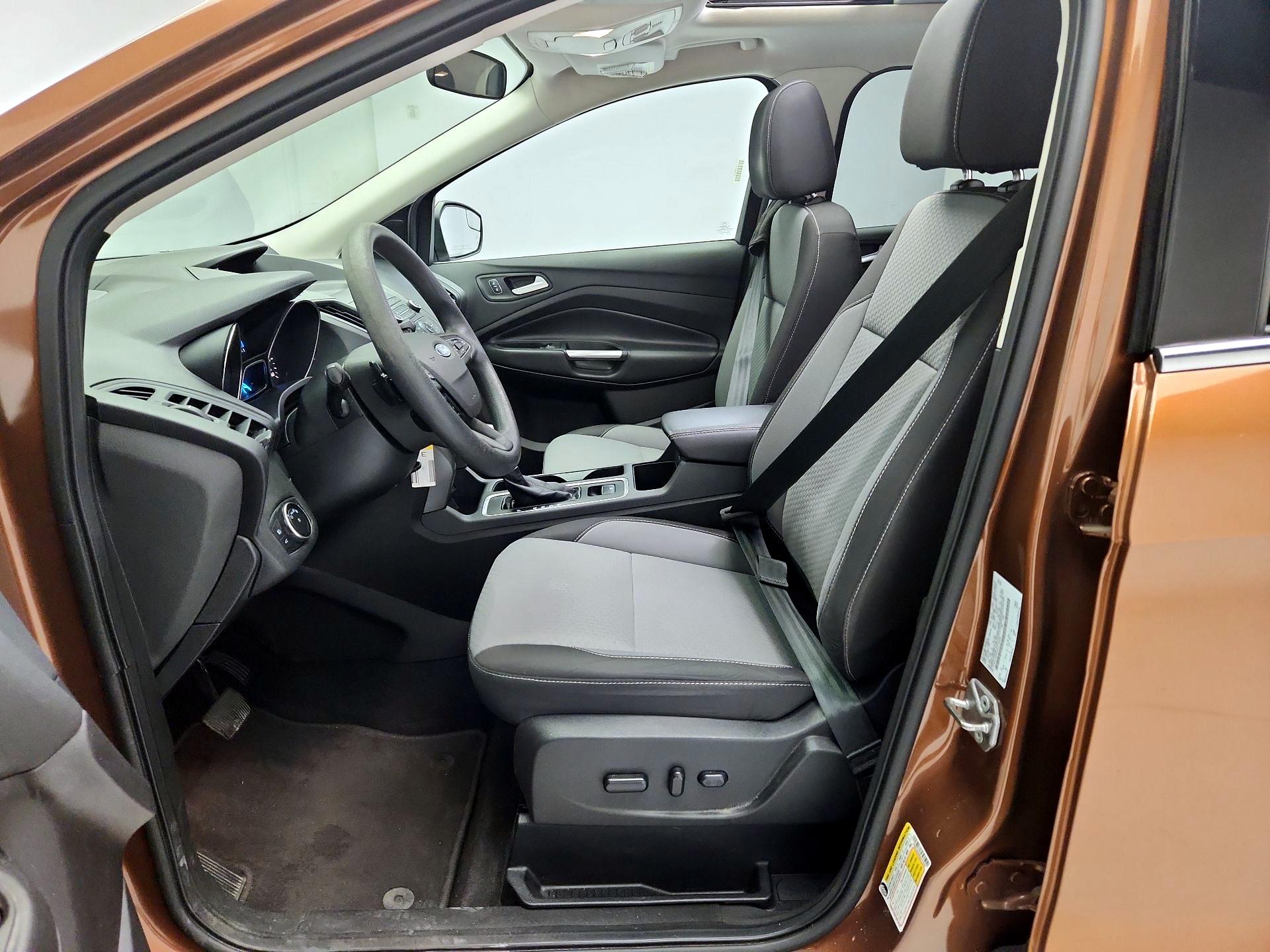 Thumbnail: 2017 Ford Escape - 11