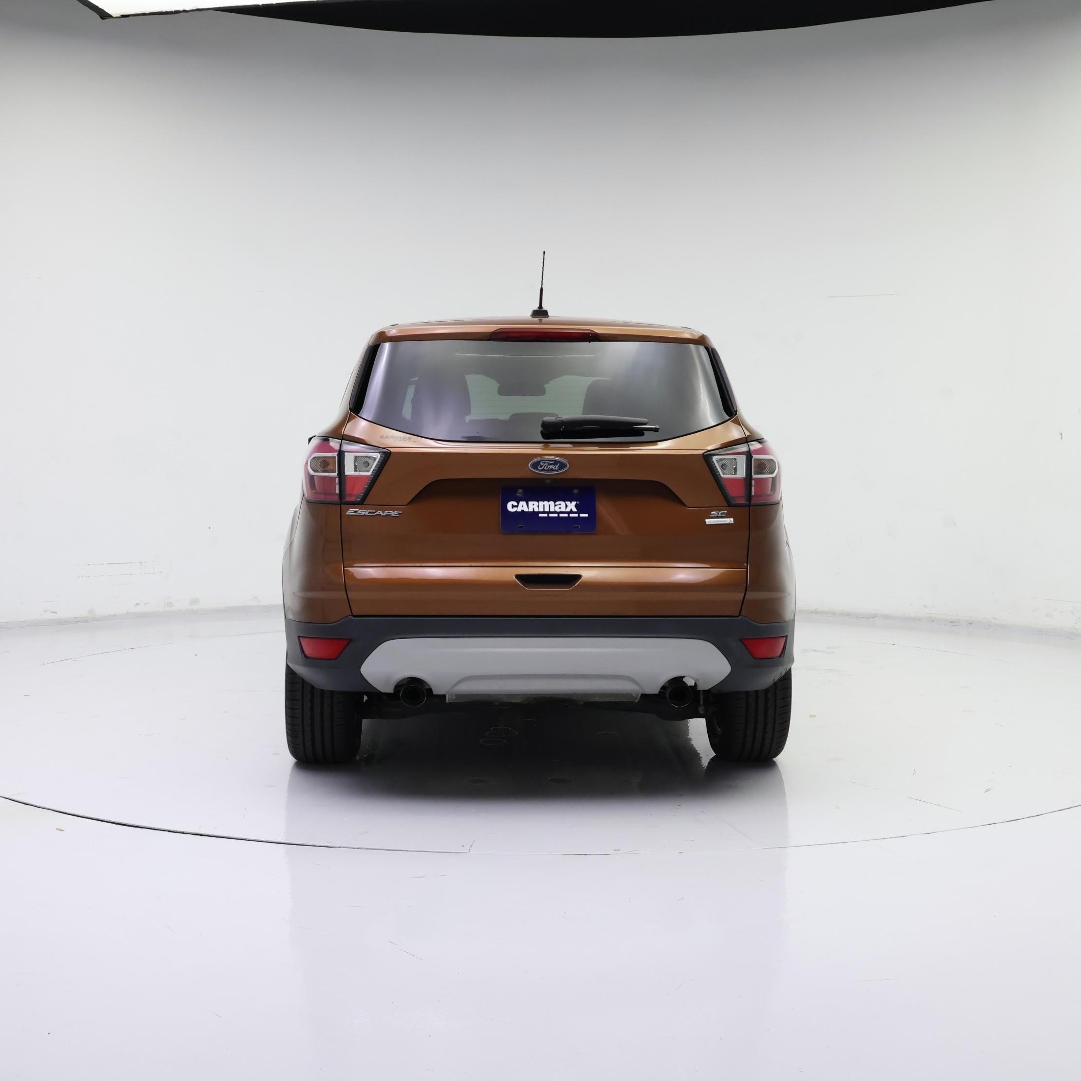 Thumbnail: 2017 Ford Escape - 6