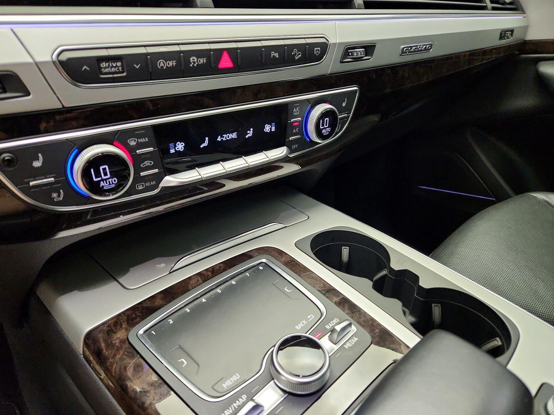 Thumbnail: 2019 Audi Q7 - 17