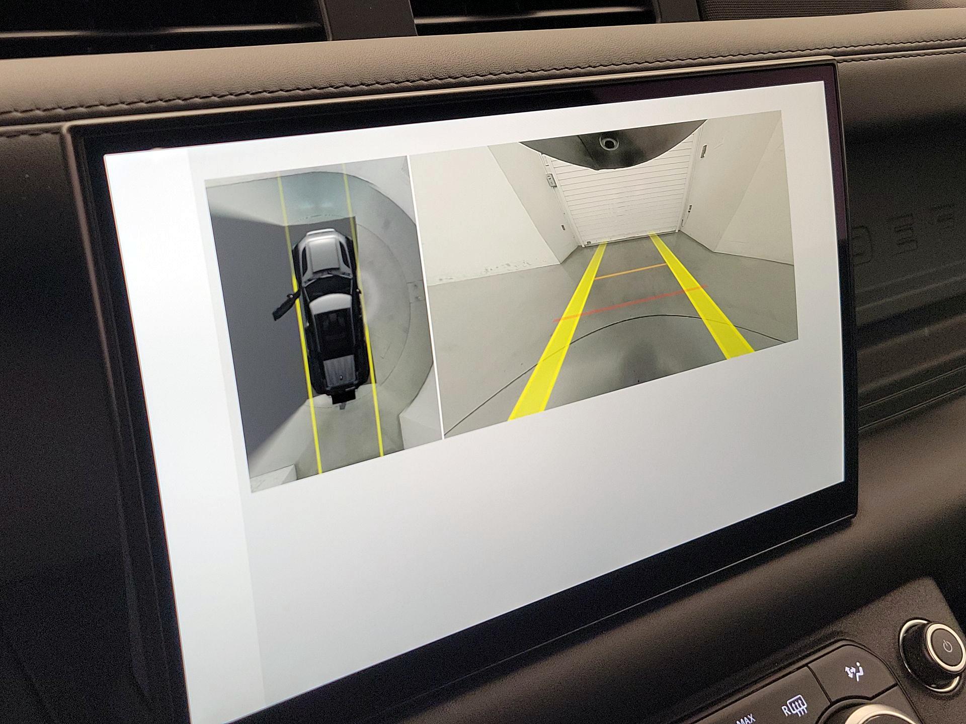 Thumbnail: 2023 Land Rover Defender - 15