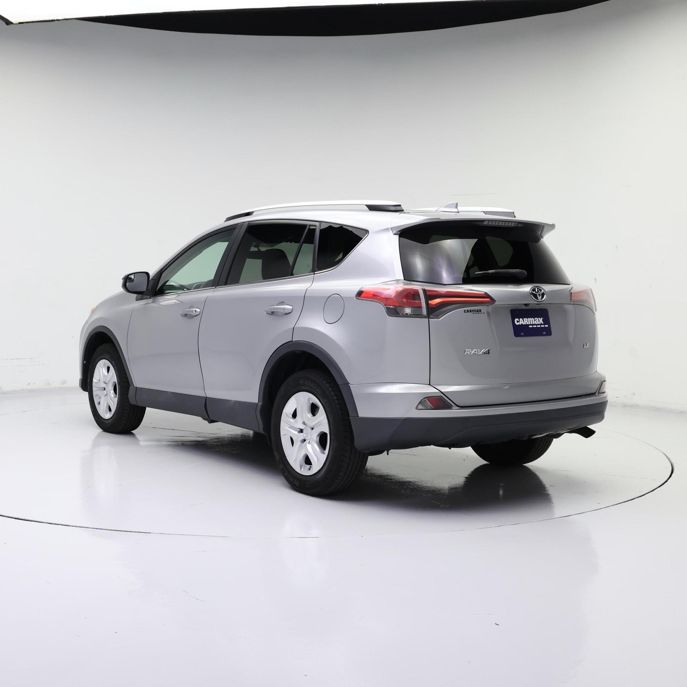 Thumbnail: 2016 Toyota RAV4 - 2