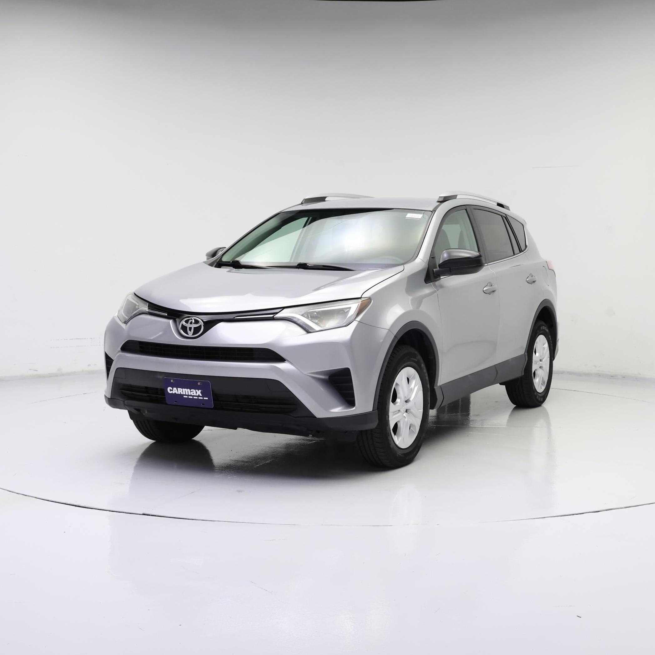Thumbnail: 2016 Toyota RAV4 - 4