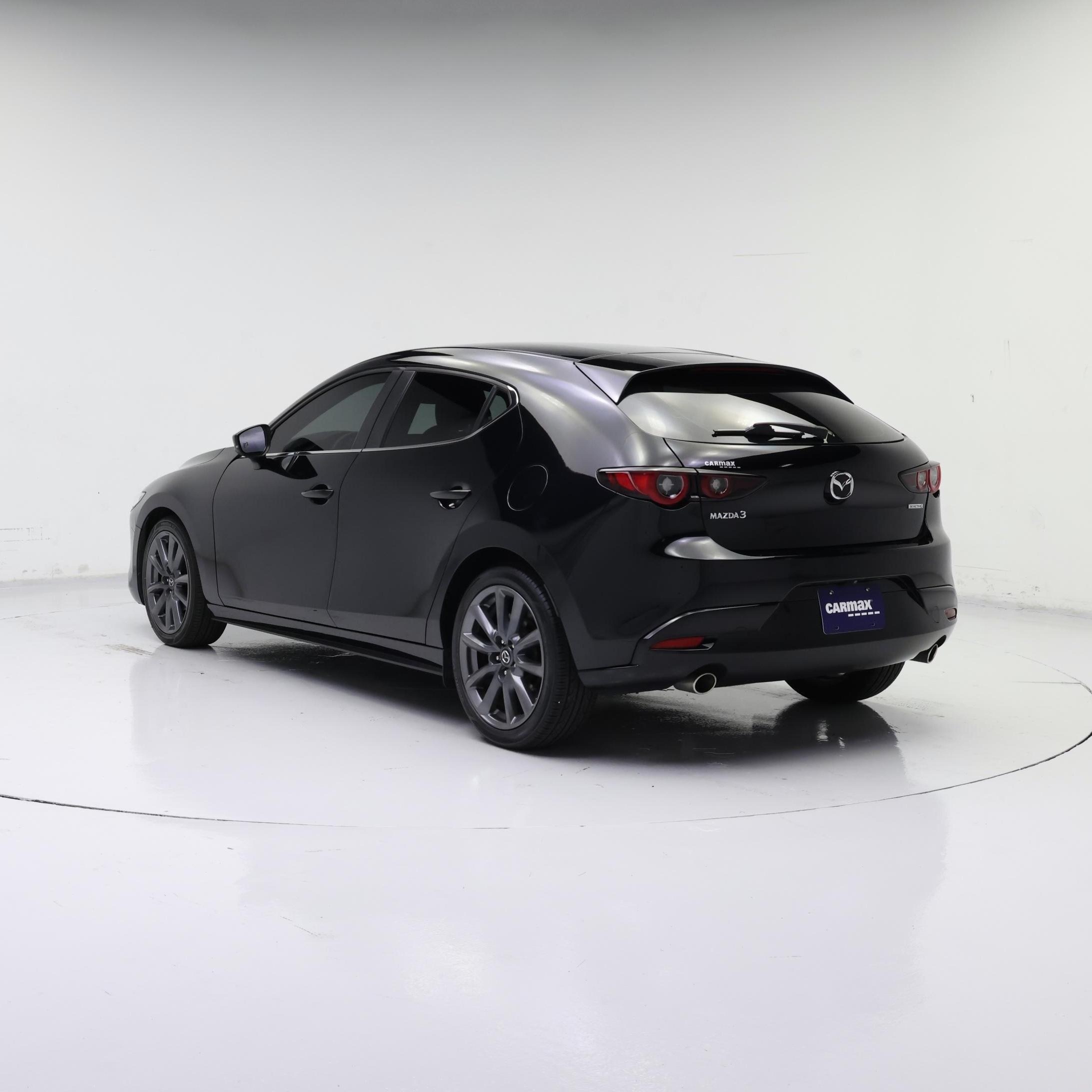 Thumbnail: 2022 Mazda Mazda3 - 2