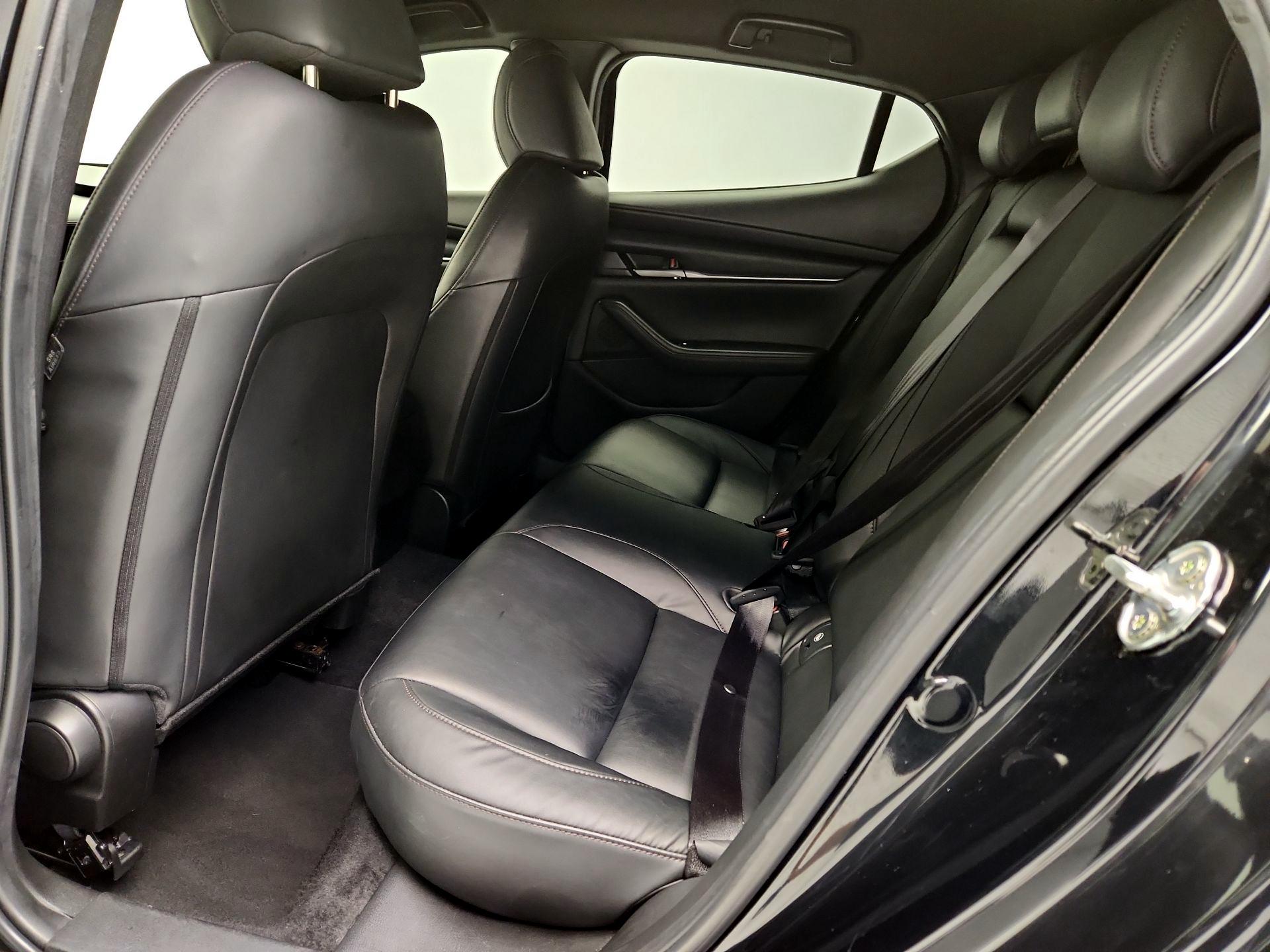 Thumbnail: 2022 Mazda Mazda3 - 20