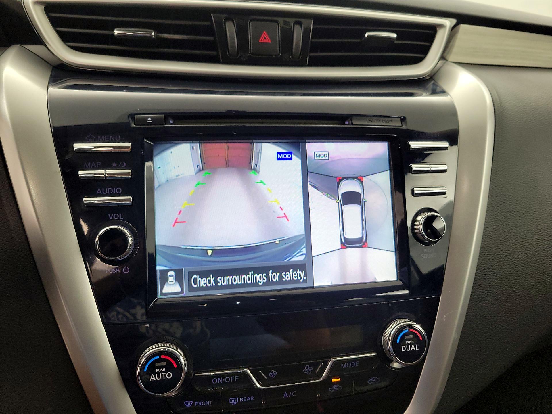 Thumbnail: 2015 Nissan Murano - 15