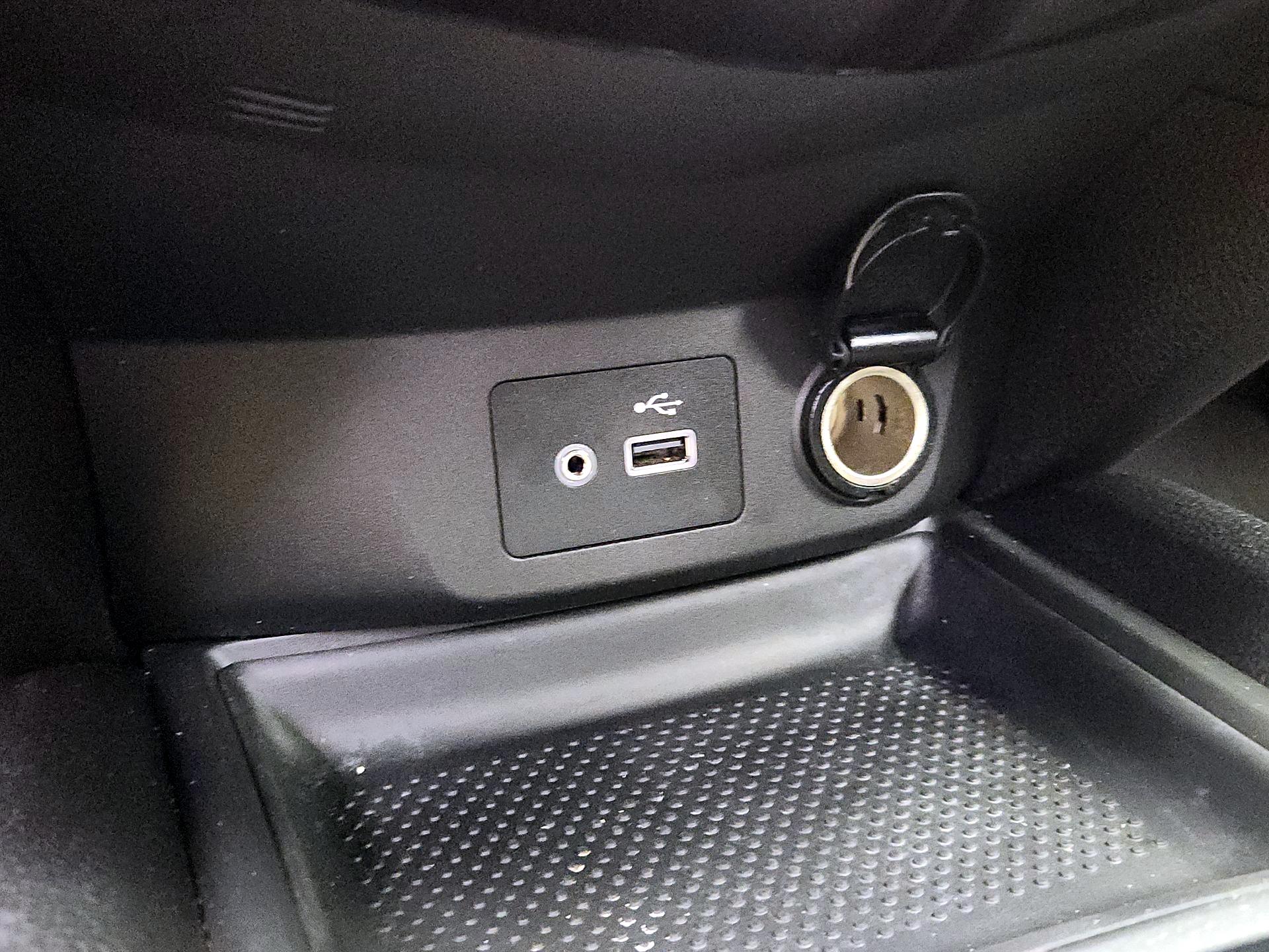 Thumbnail: 2019 Nissan Rogue - 18