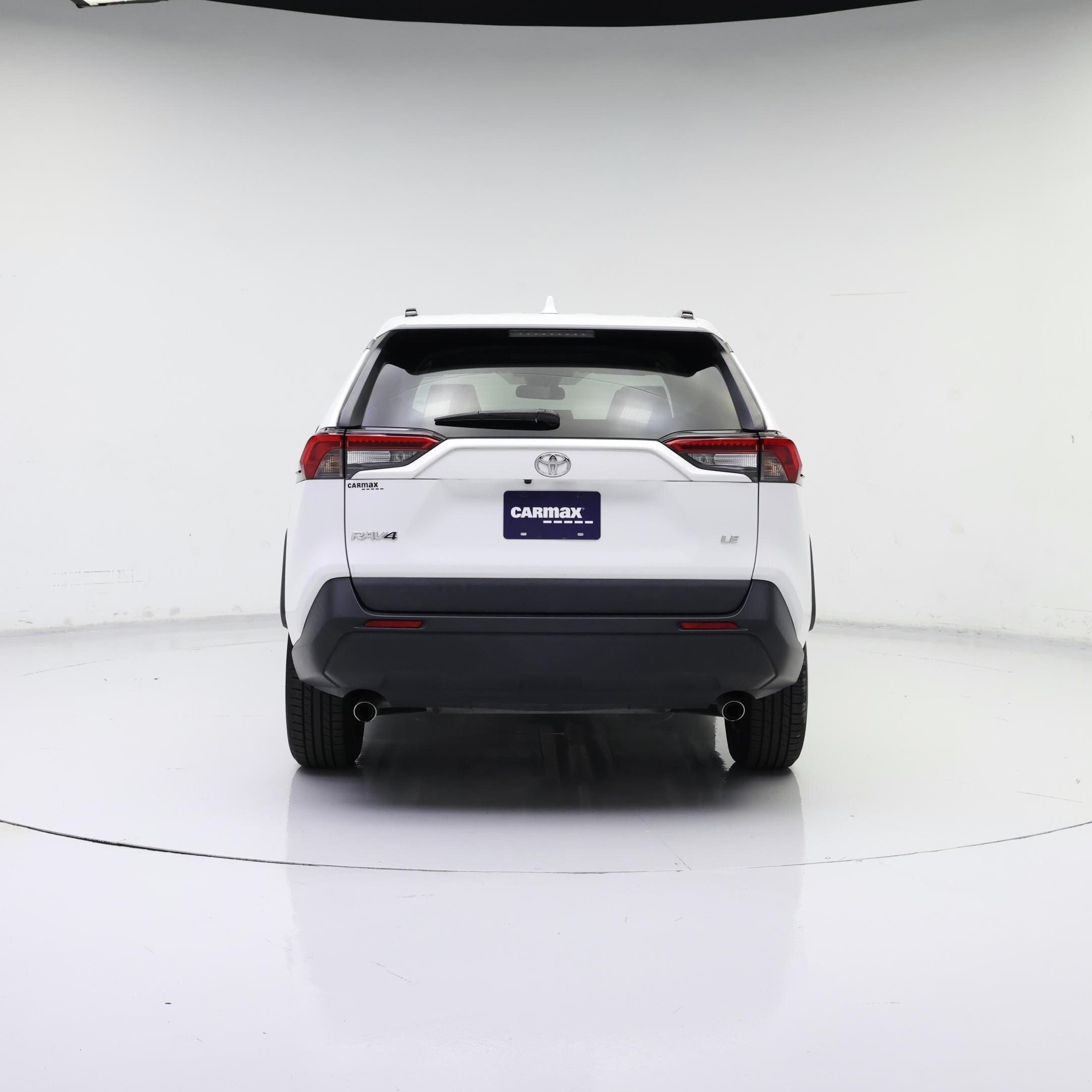 Thumbnail: 2019 Toyota RAV4 - 6
