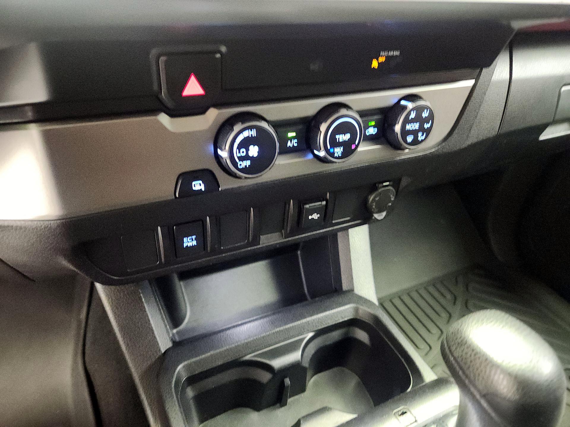 Thumbnail: 2023 Toyota Tacoma - 16