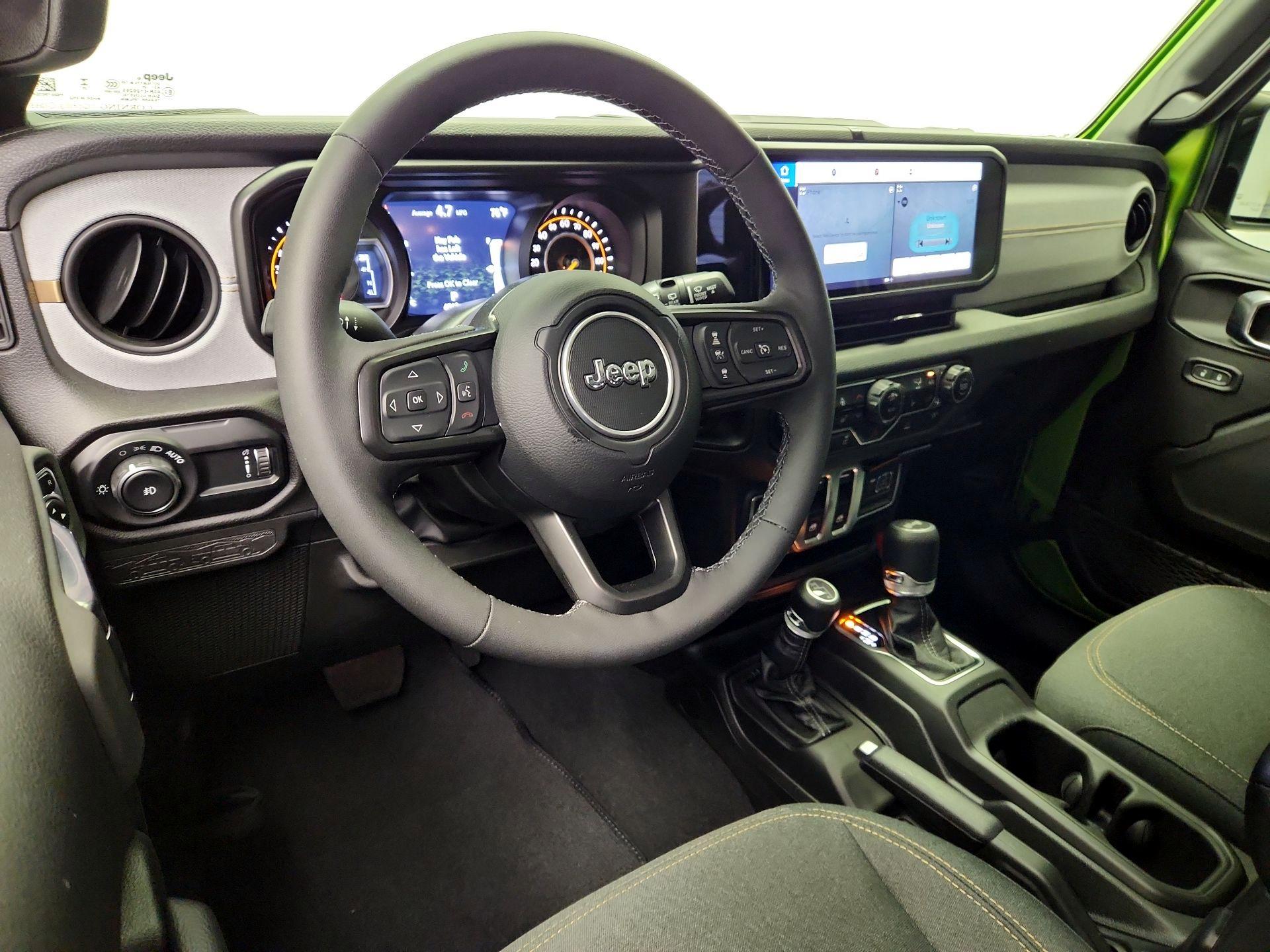 Thumbnail: 2025 Jeep Wrangler - 9