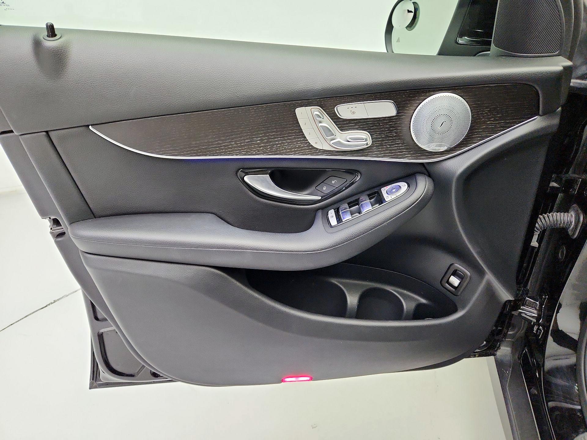 Thumbnail: 2020 Mercedes-Benz GLC - 12