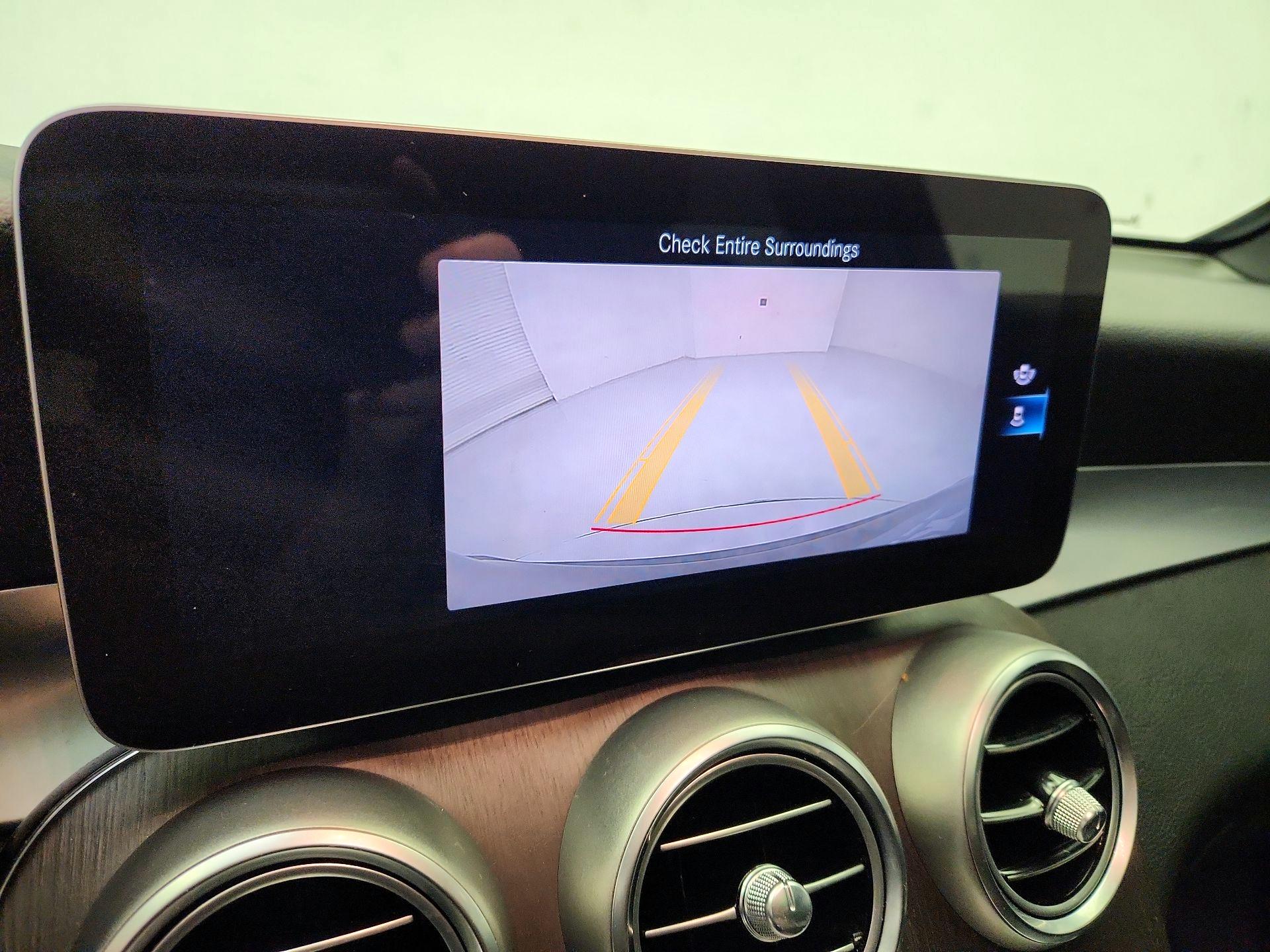 Thumbnail: 2020 Mercedes-Benz GLC - 15