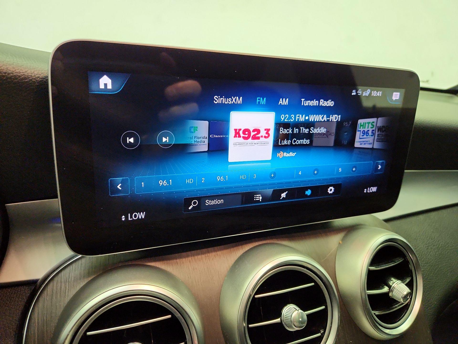 Thumbnail: 2020 Mercedes-Benz GLC - 16