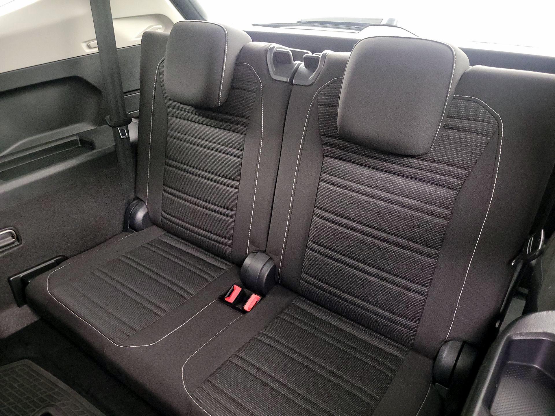 Thumbnail: 2023 Volkswagen Tiguan - 20