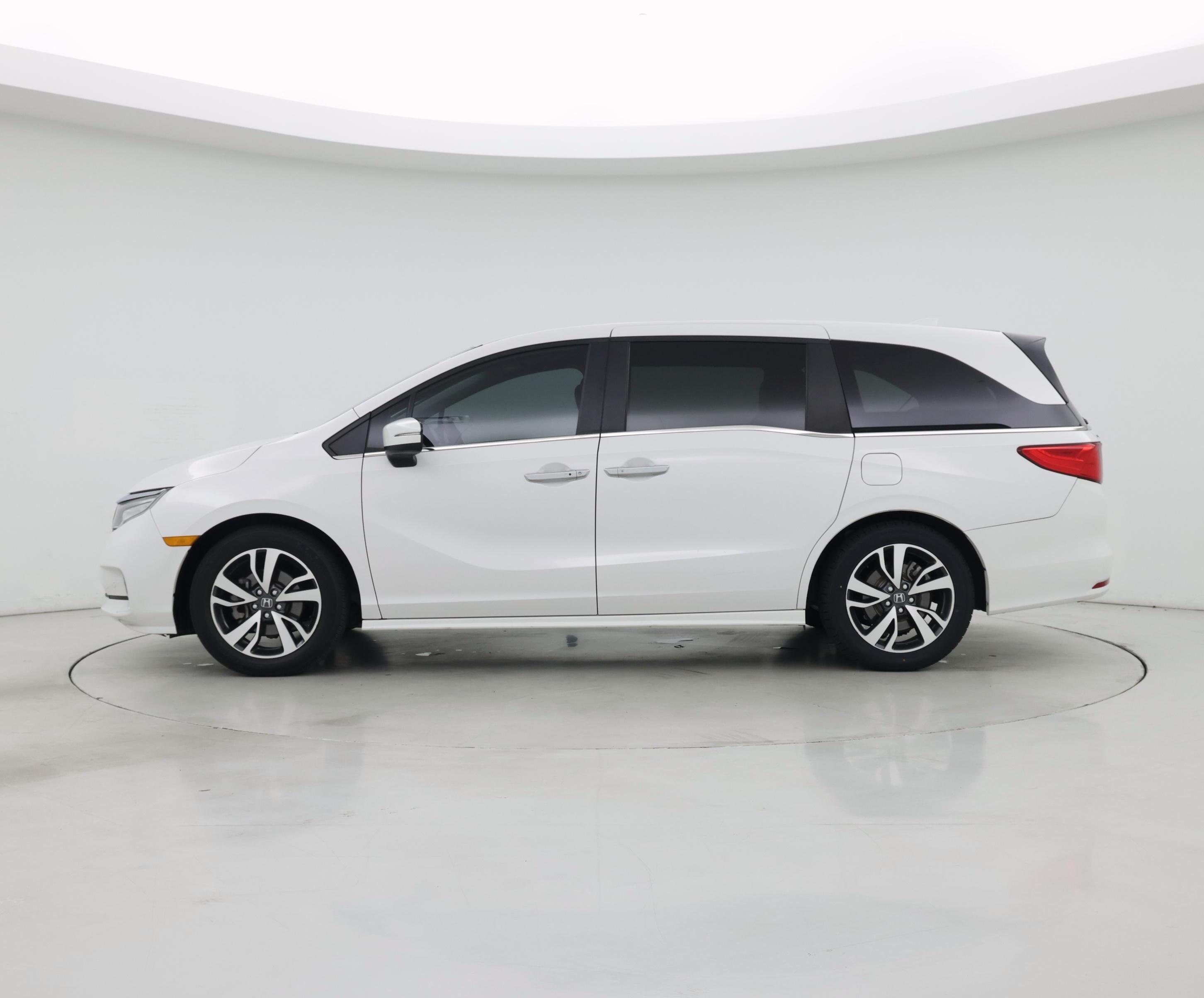 Thumbnail: 2023 Honda Odyssey - 3