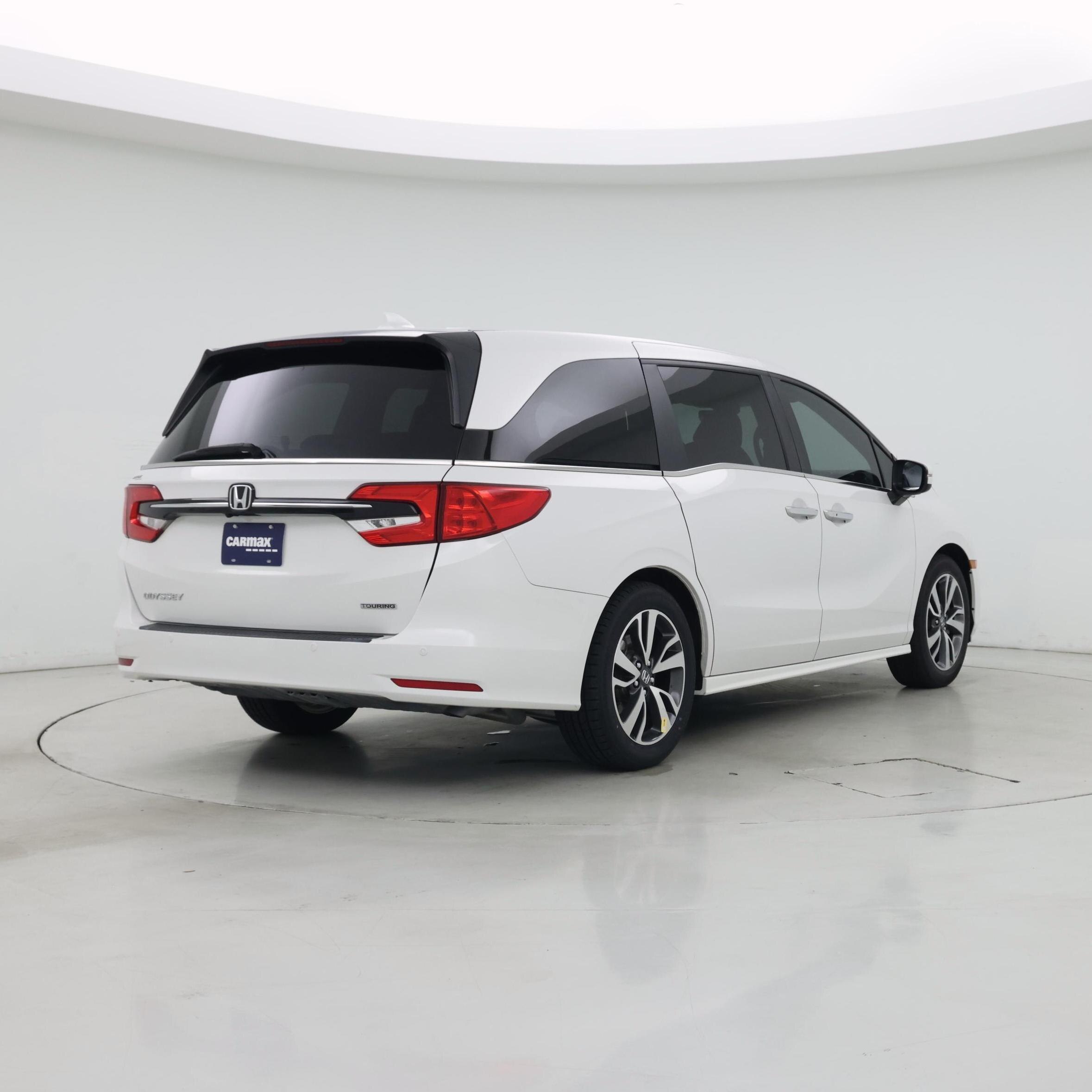 Thumbnail: 2023 Honda Odyssey - 8