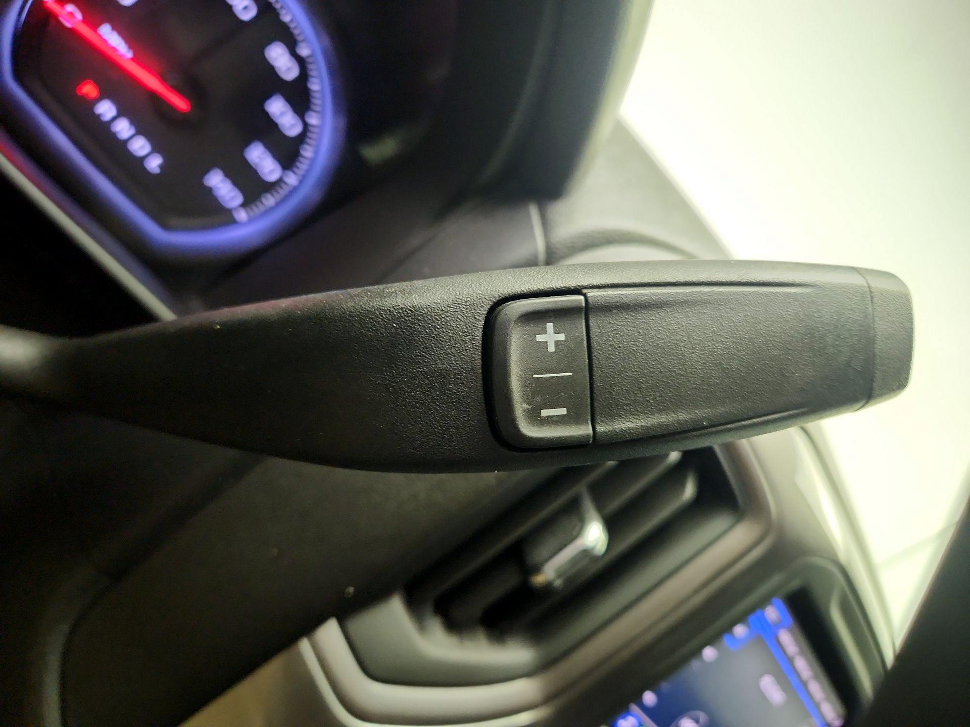 Thumbnail: 2020 Chevrolet Silverado 1500 - 17