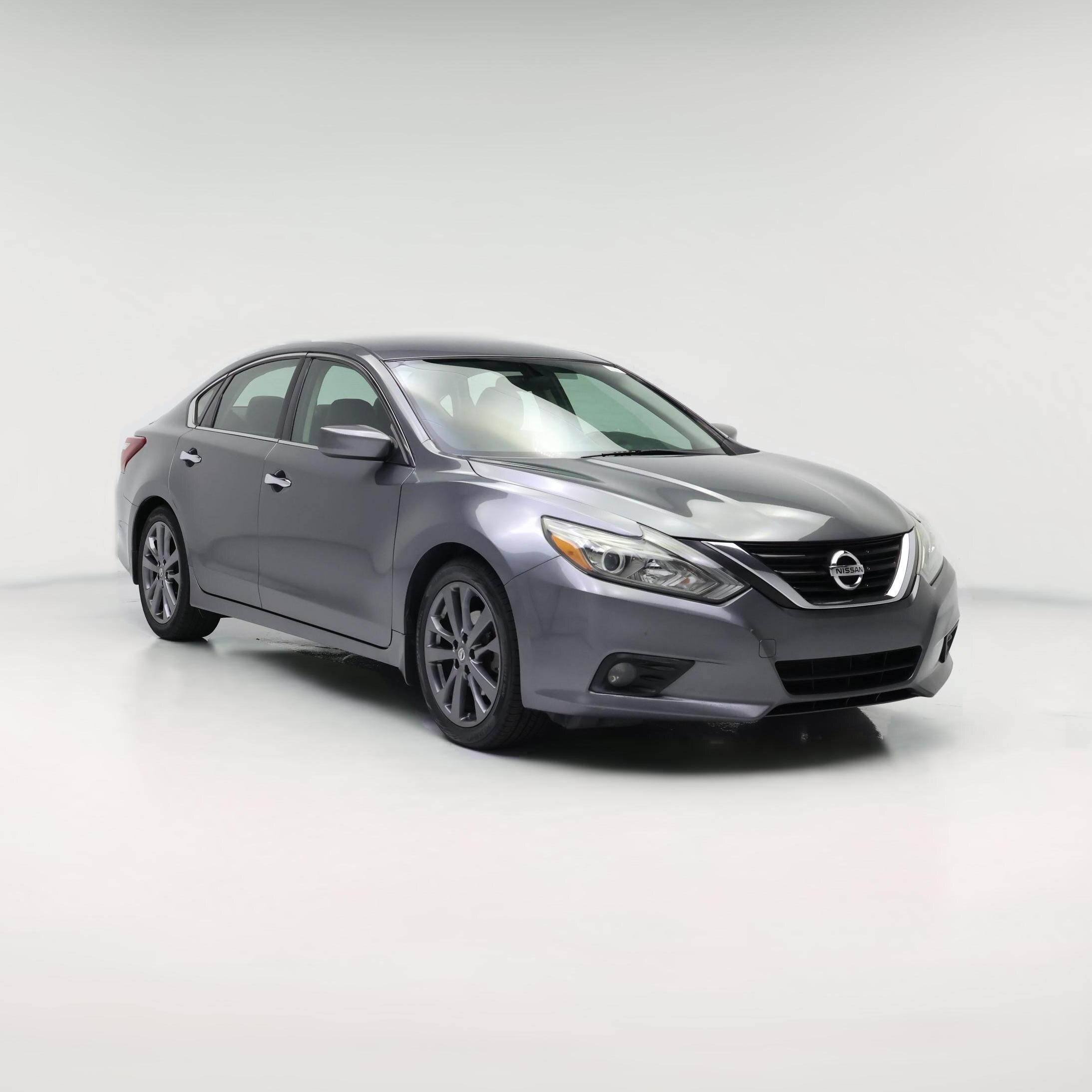 Thumbnail: 2018 Nissan Altima - 1