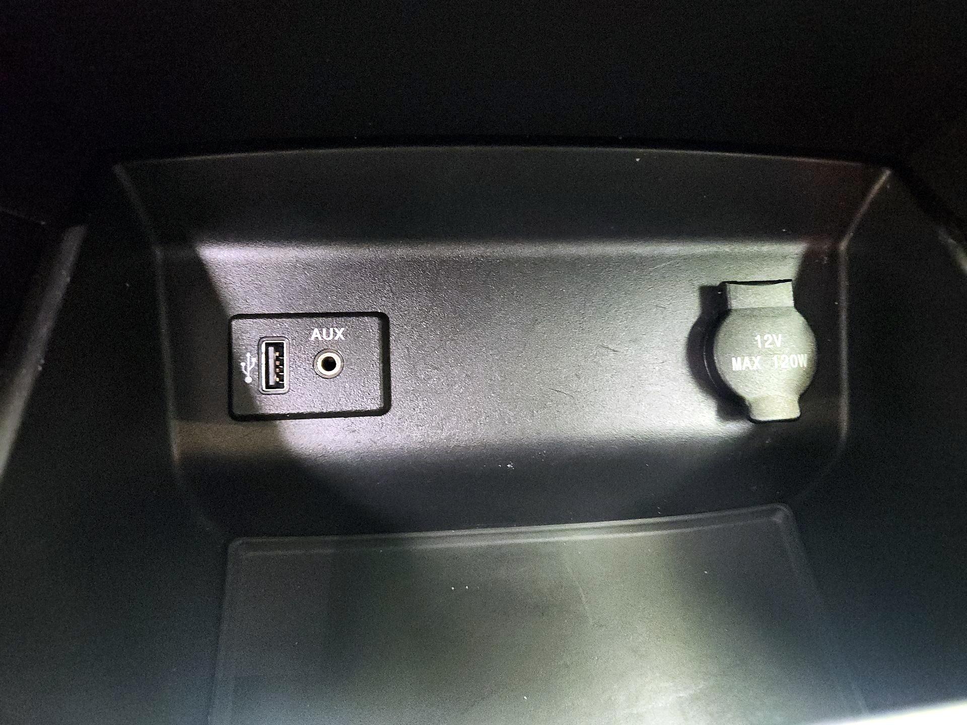 Thumbnail: 2018 Nissan Altima - 19