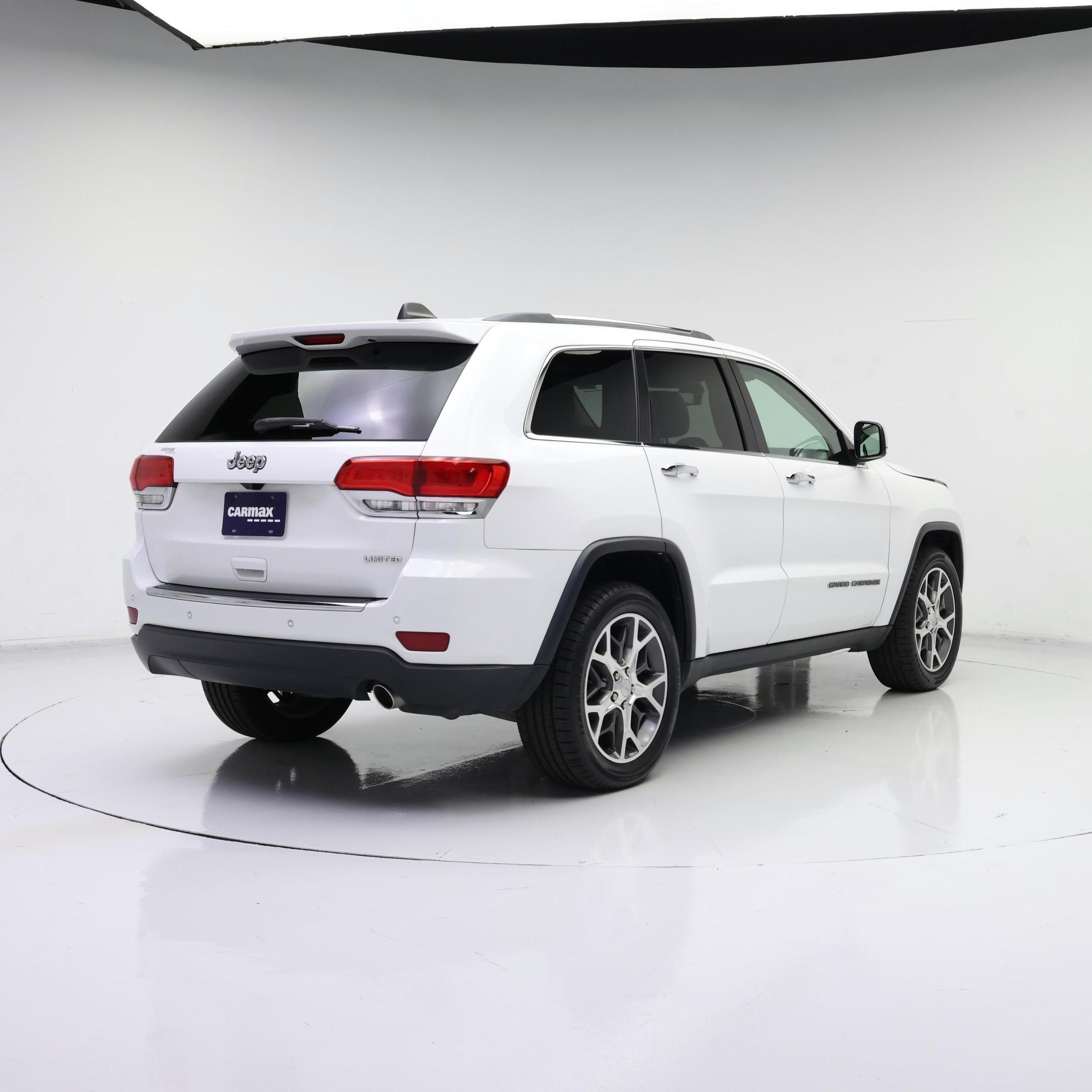 Thumbnail: 2019 Jeep Grand Cherokee - 8
