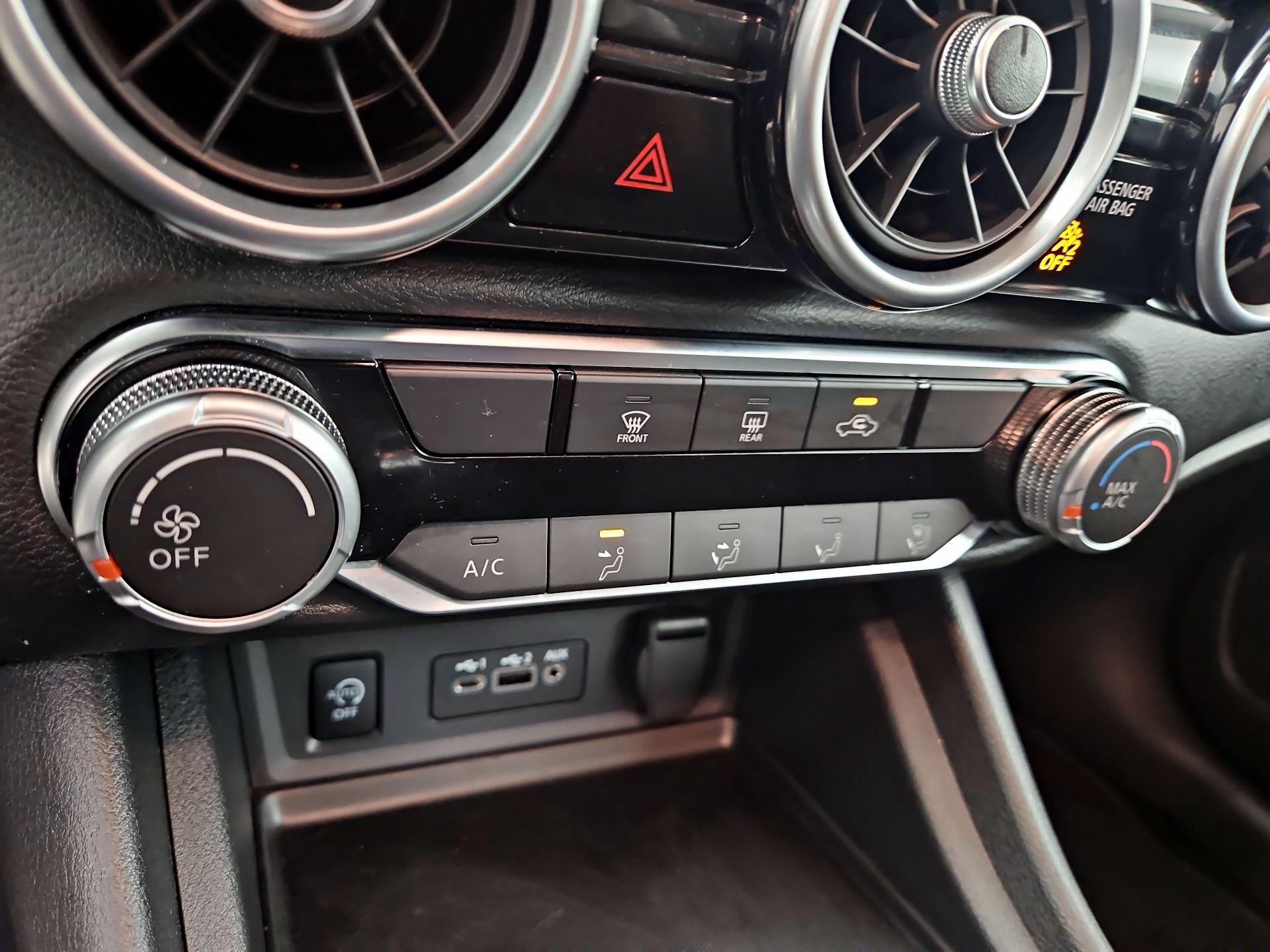 Thumbnail: 2024 Nissan Sentra - 16