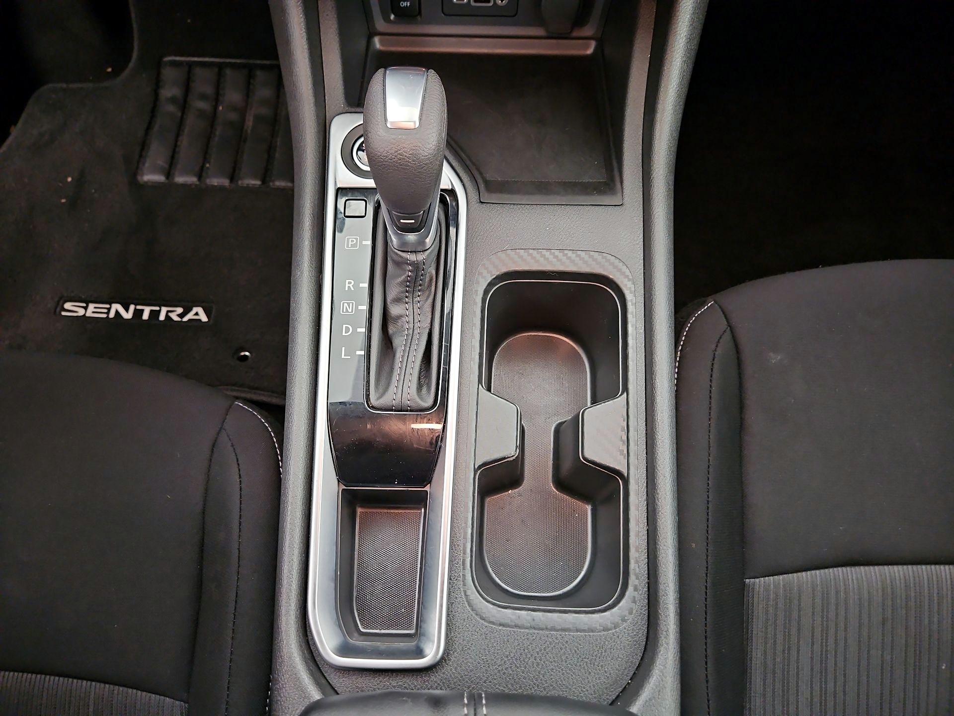 Thumbnail: 2024 Nissan Sentra - 17