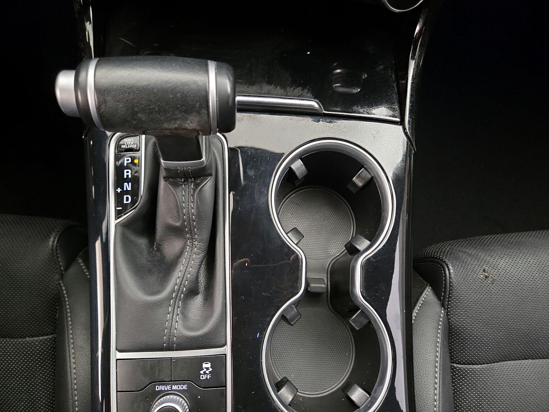 Thumbnail: 2021 Kia Stinger - 17