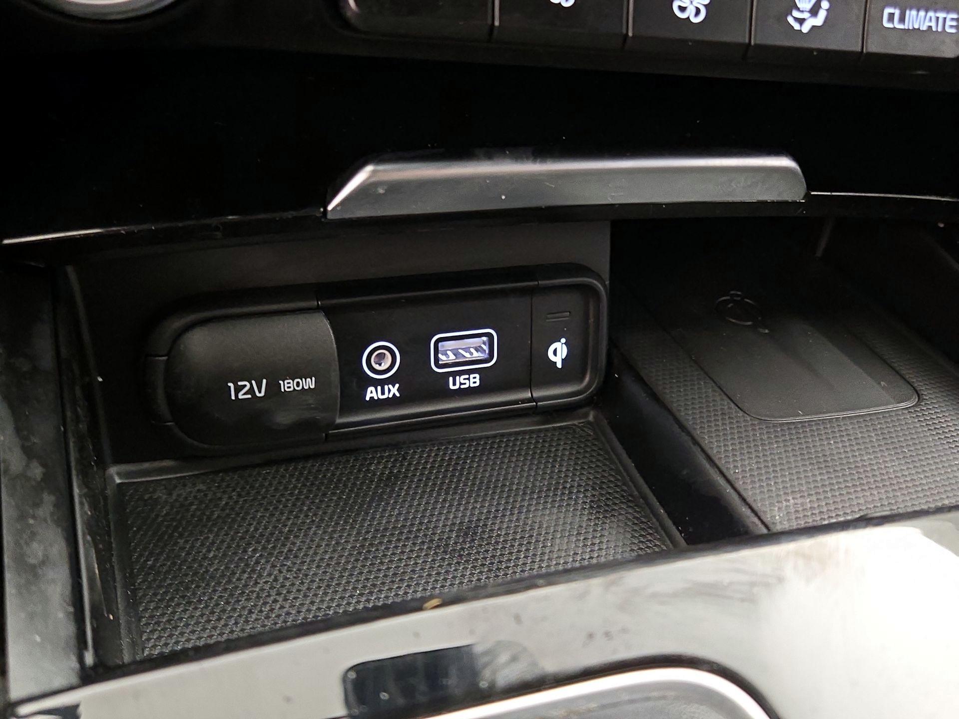 Thumbnail: 2021 Kia Stinger - 18