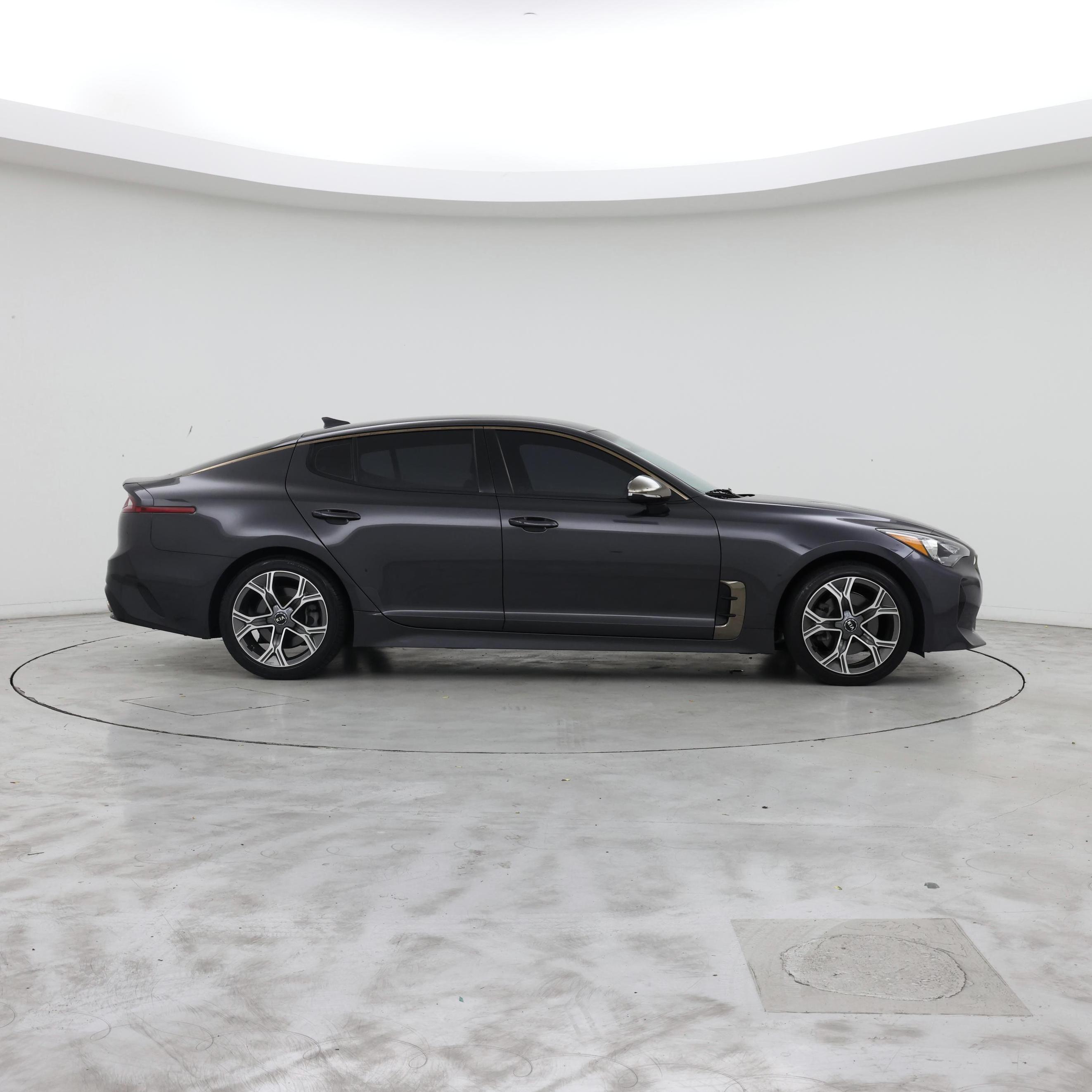 Thumbnail: 2021 Kia Stinger - 7