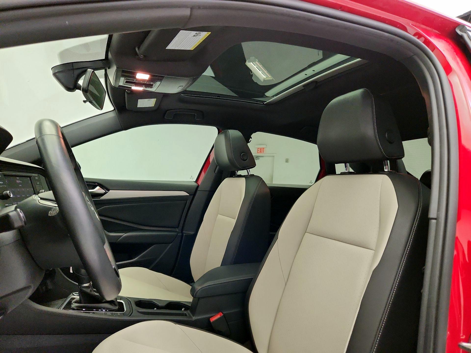 Thumbnail: 2019 Volkswagen Jetta - 19