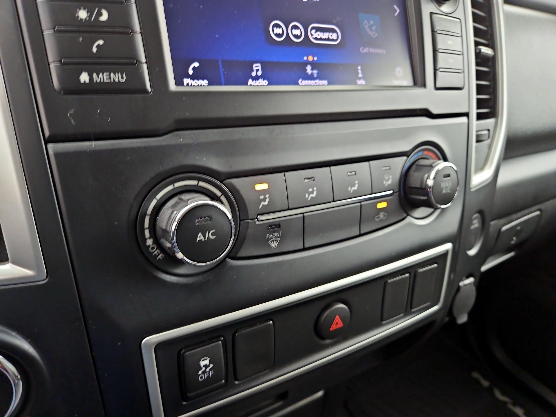 Thumbnail: 2019 Nissan Titan - 16