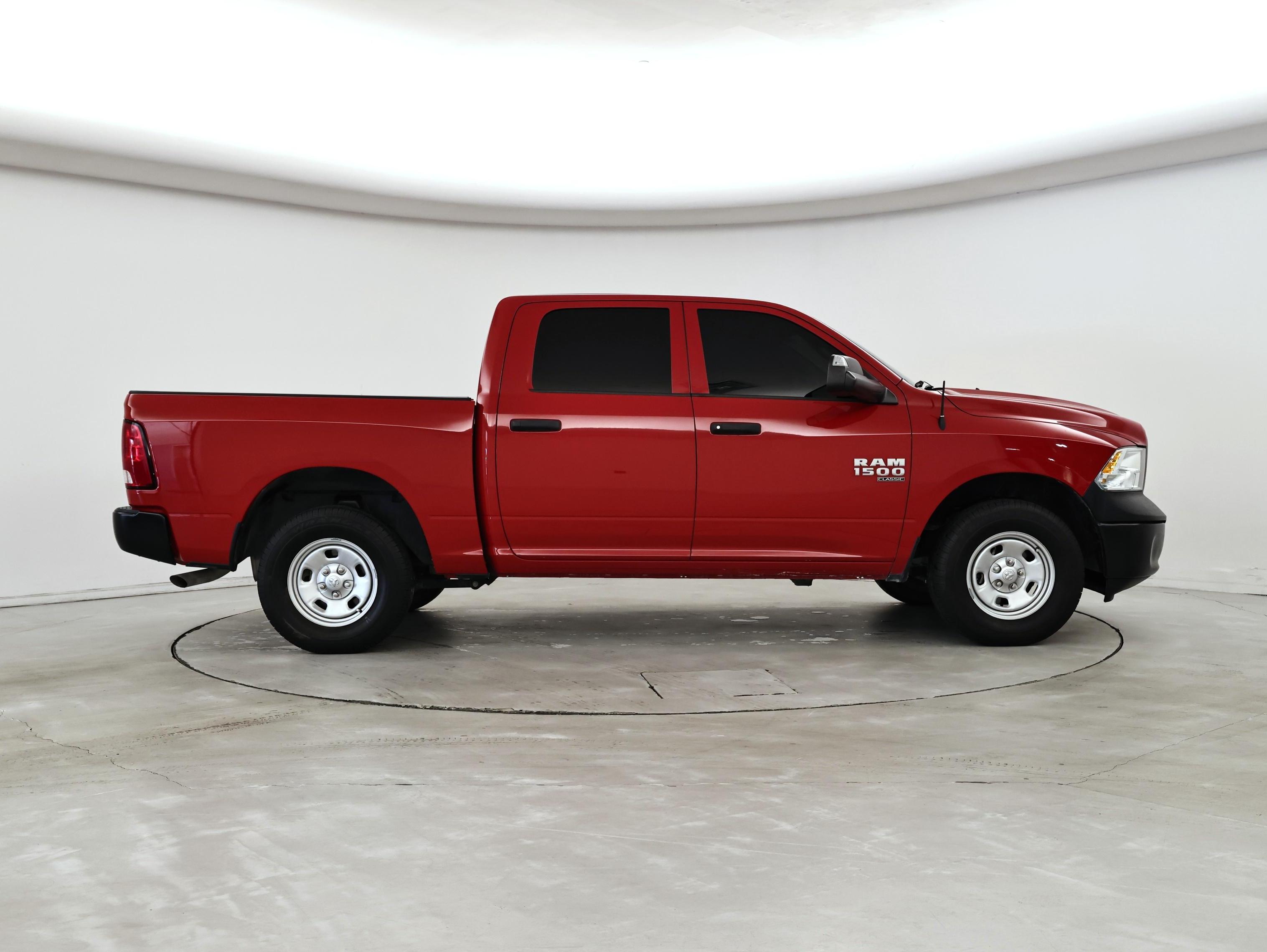 Thumbnail: 2023 RAM 1500 Classic - 7