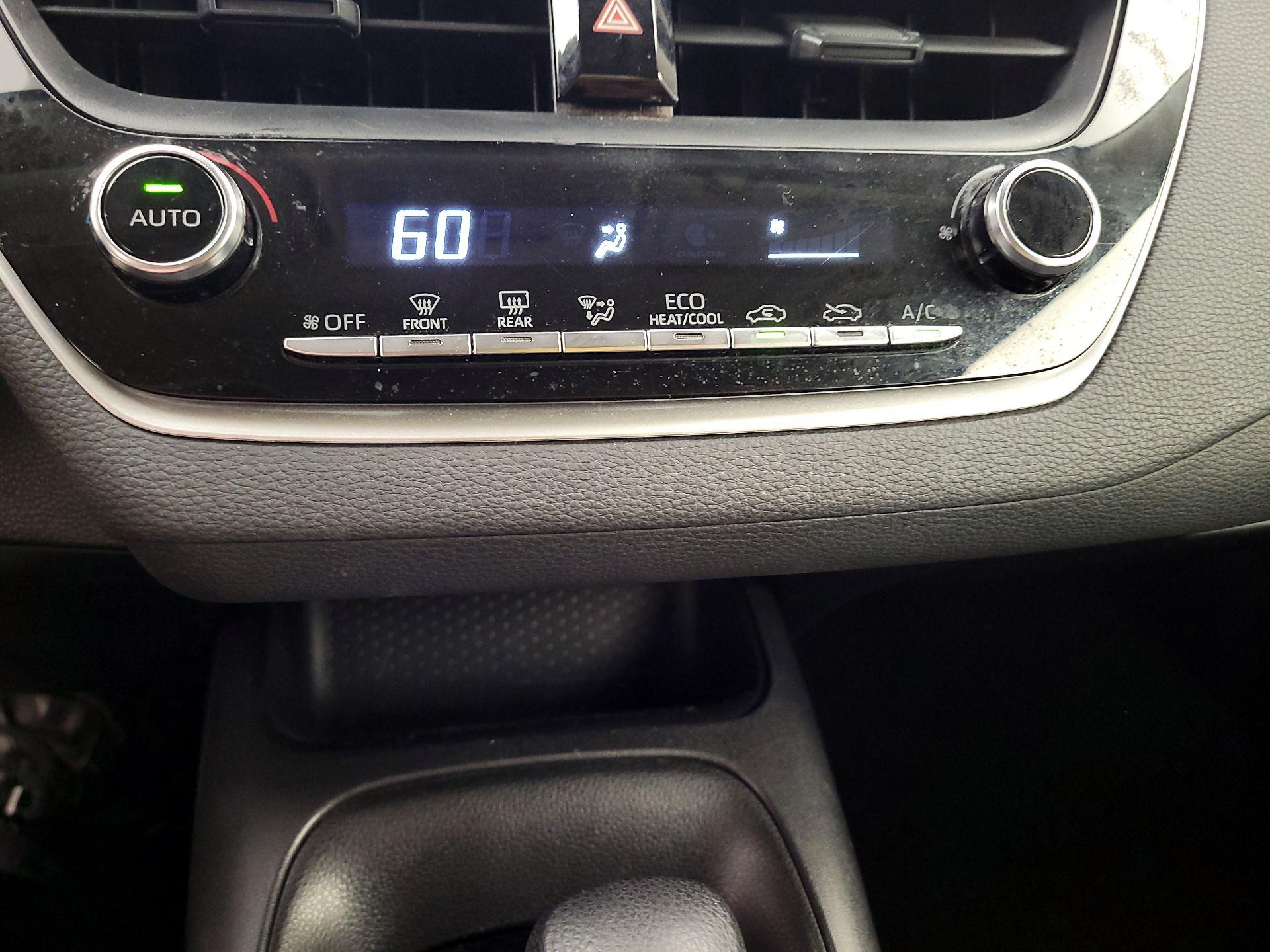 Thumbnail: 2022 Toyota Corolla - 16