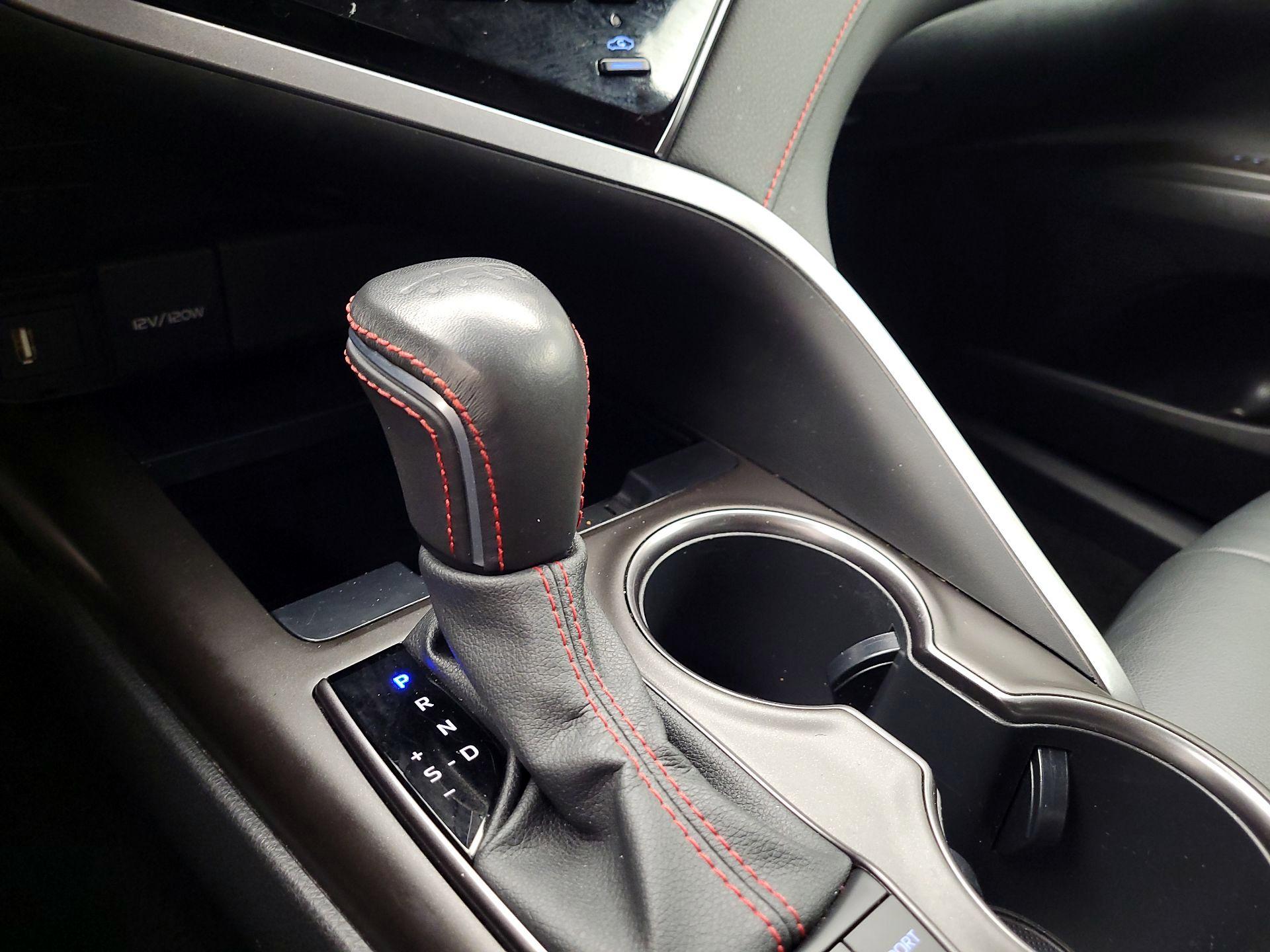 Thumbnail: 2023 Toyota Camry - 15