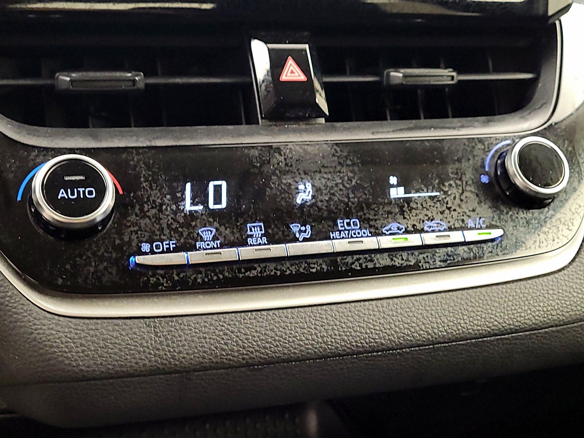 Thumbnail: 2022 Toyota Corolla - 16