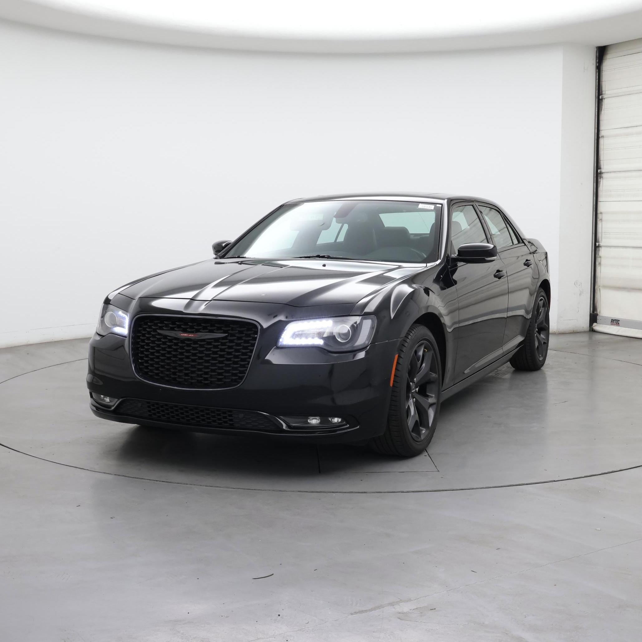 Thumbnail: 2022 Chrysler 300 - 4