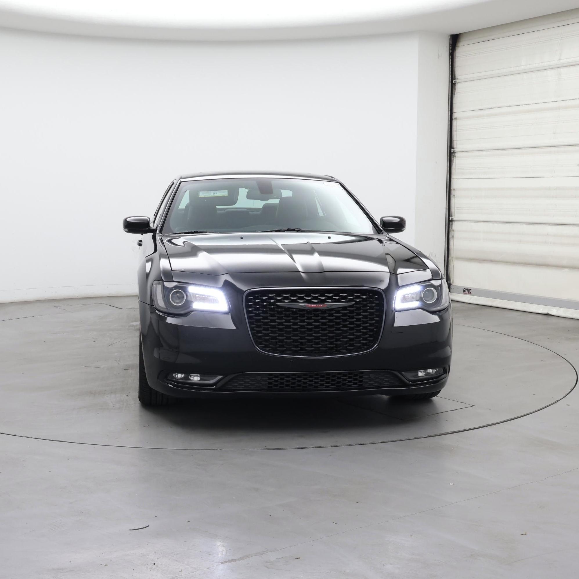 Thumbnail: 2022 Chrysler 300 - 5