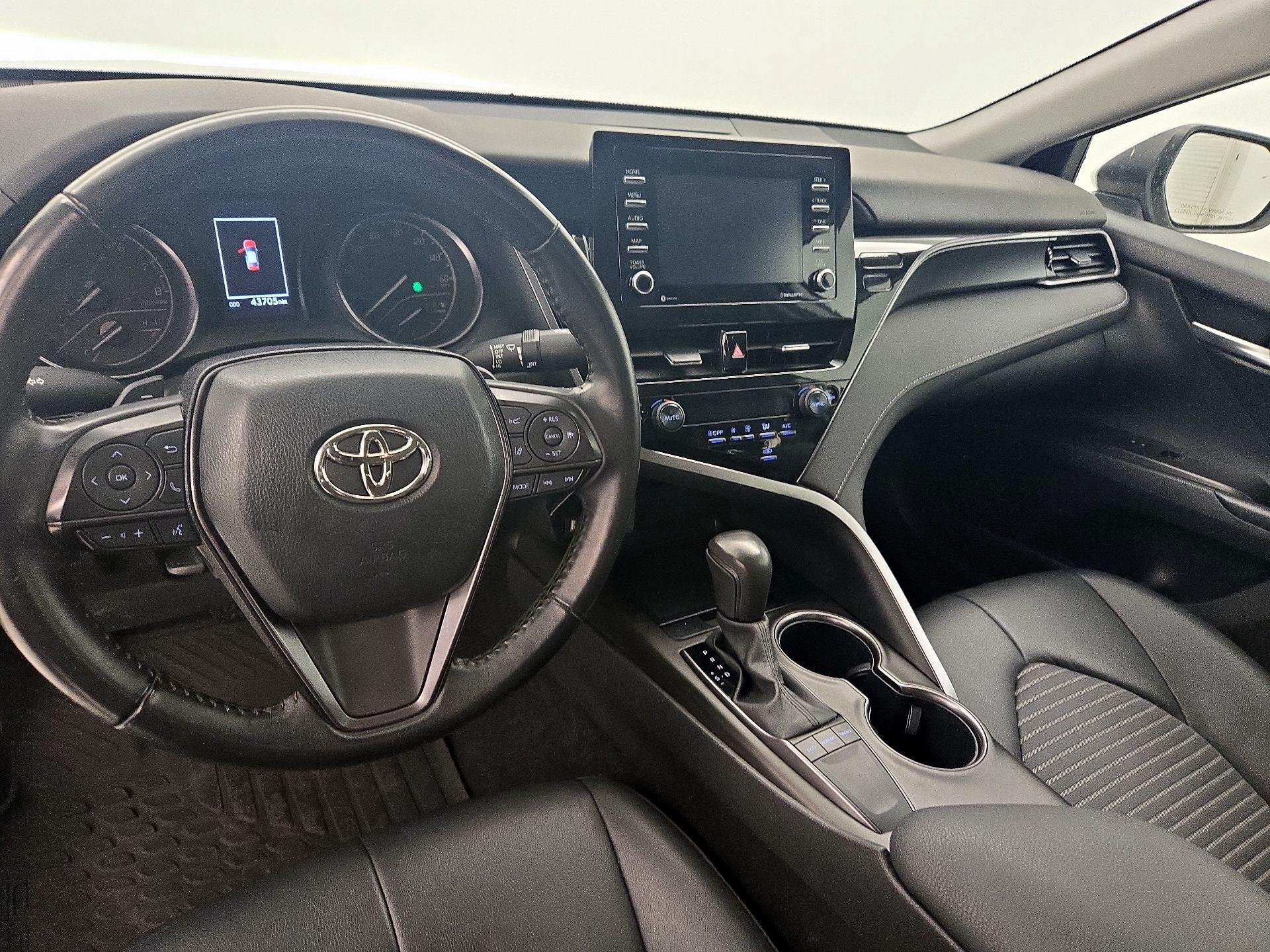 Thumbnail: 2023 Toyota Camry - 9