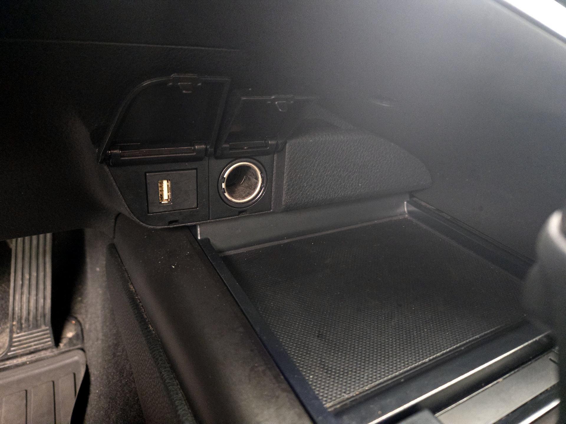 Thumbnail: 2023 Toyota Camry - 18