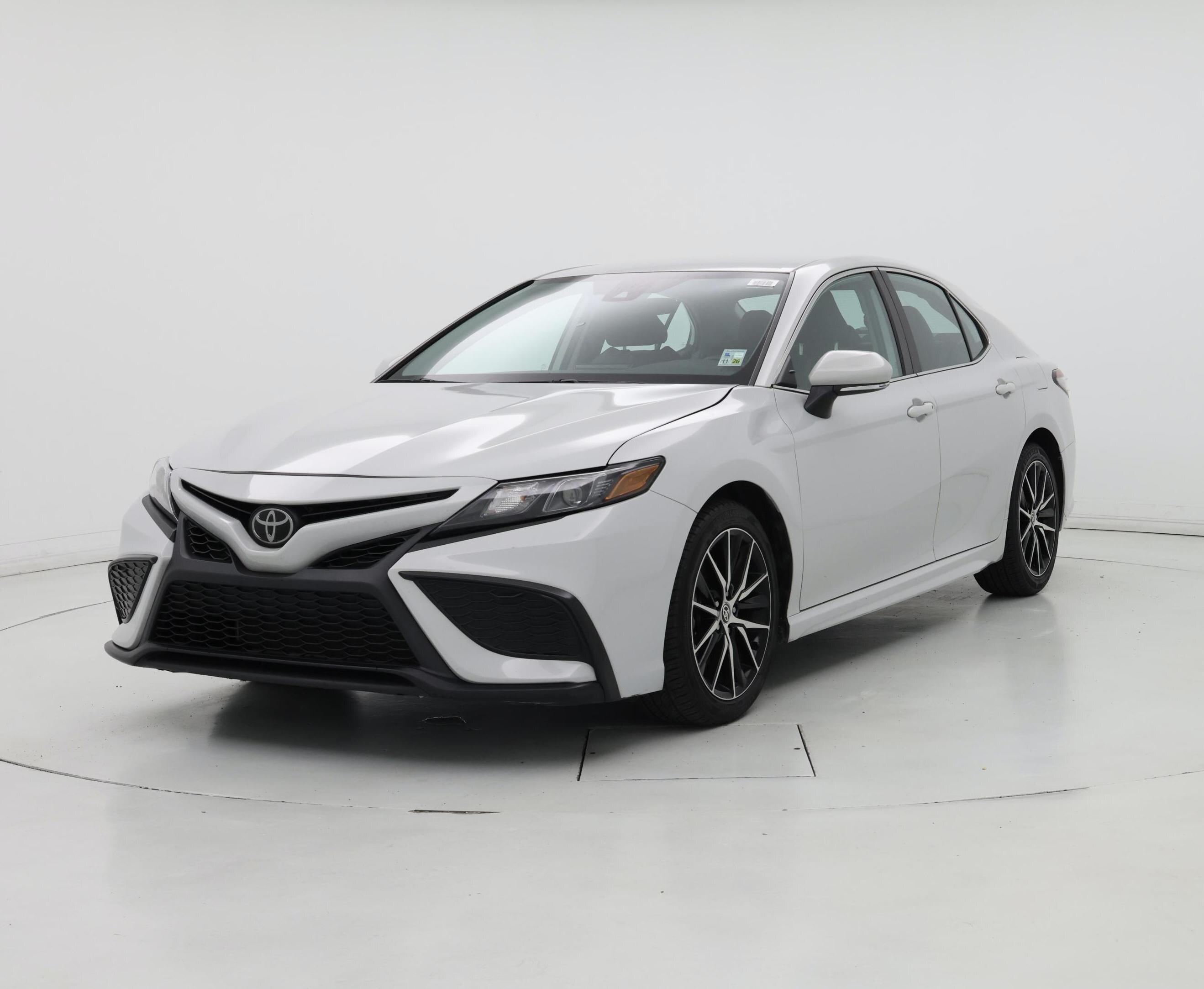 Thumbnail: 2023 Toyota Camry - 4