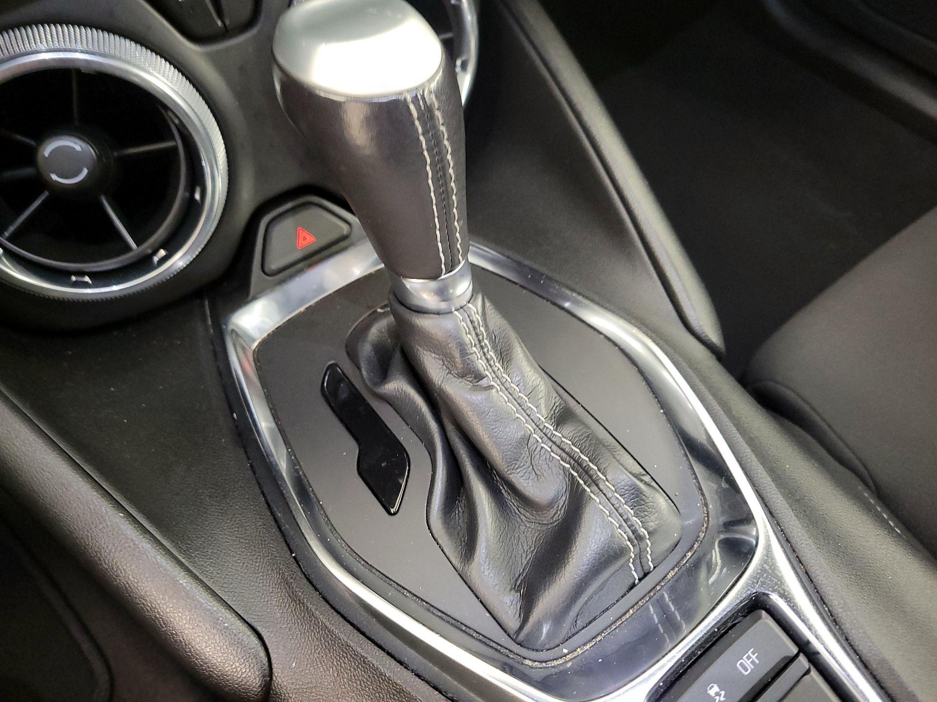 Thumbnail: 2023 Chevrolet Camaro - 17