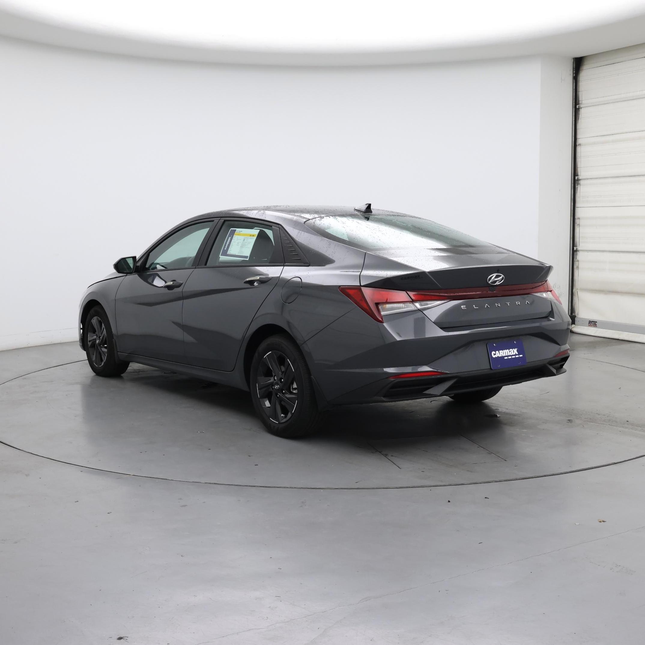 Thumbnail: 2023 Hyundai Elantra - 2