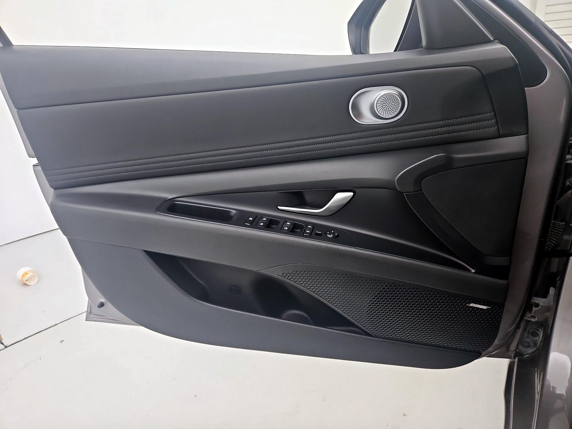 Thumbnail: 2023 Hyundai Elantra - 12