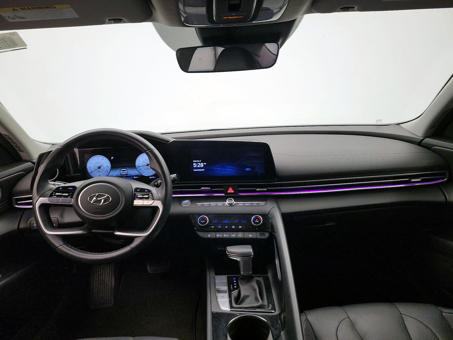 Thumbnail: 2023 Hyundai Elantra - 9