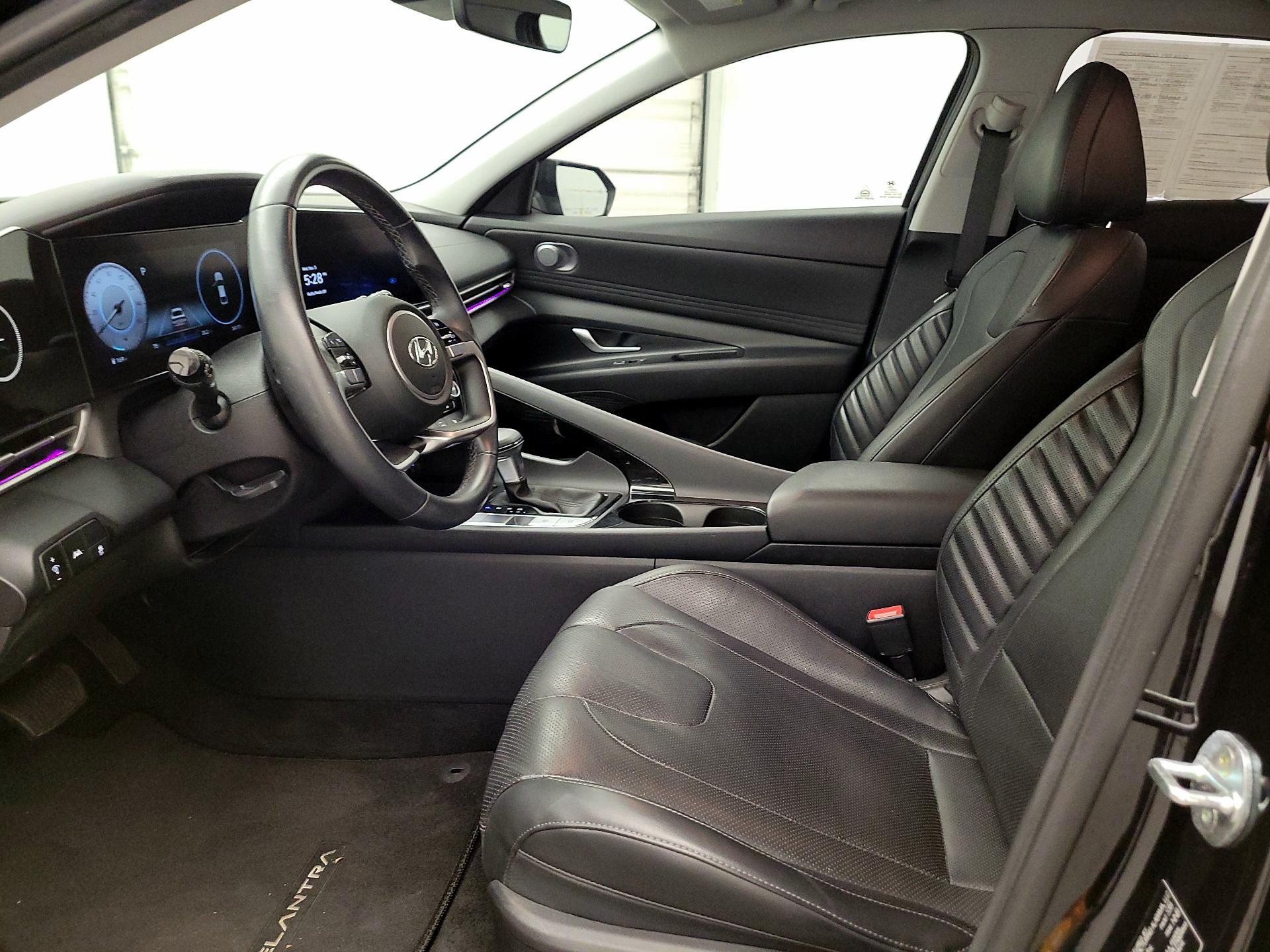 Thumbnail: 2023 Hyundai Elantra - 11