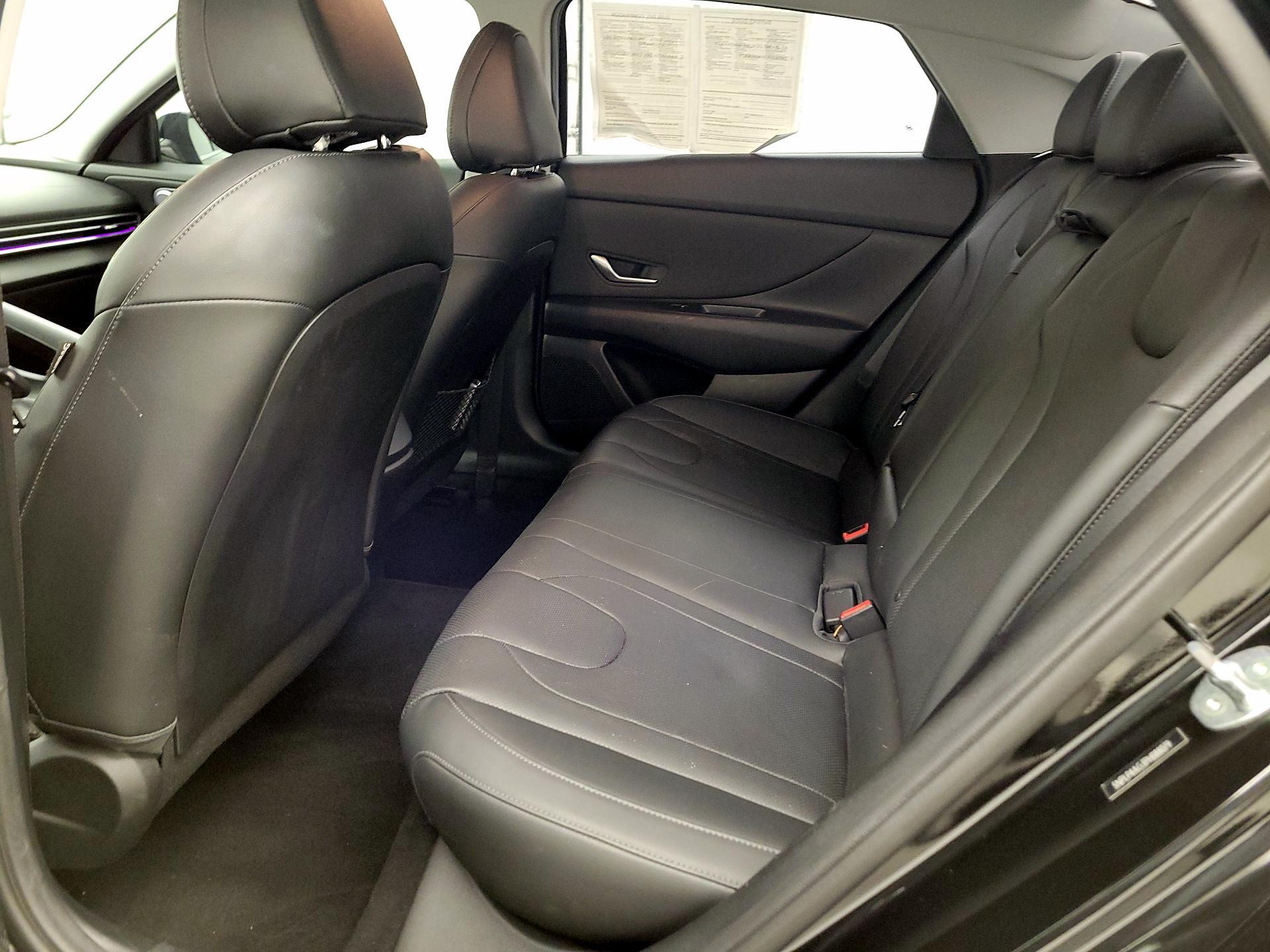 Thumbnail: 2023 Hyundai Elantra - 19