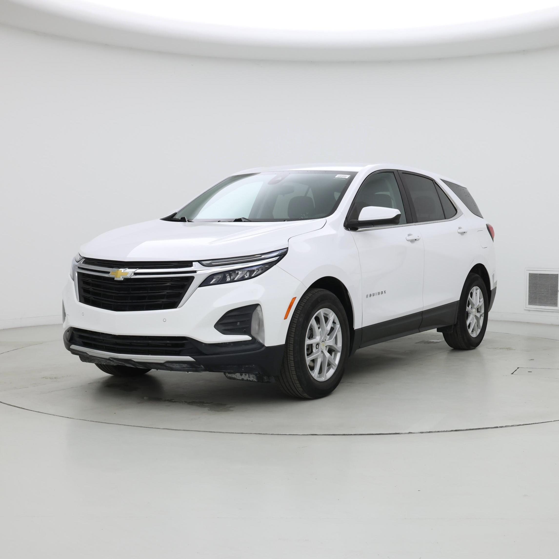 Thumbnail: 2022 Chevrolet Equinox - 4