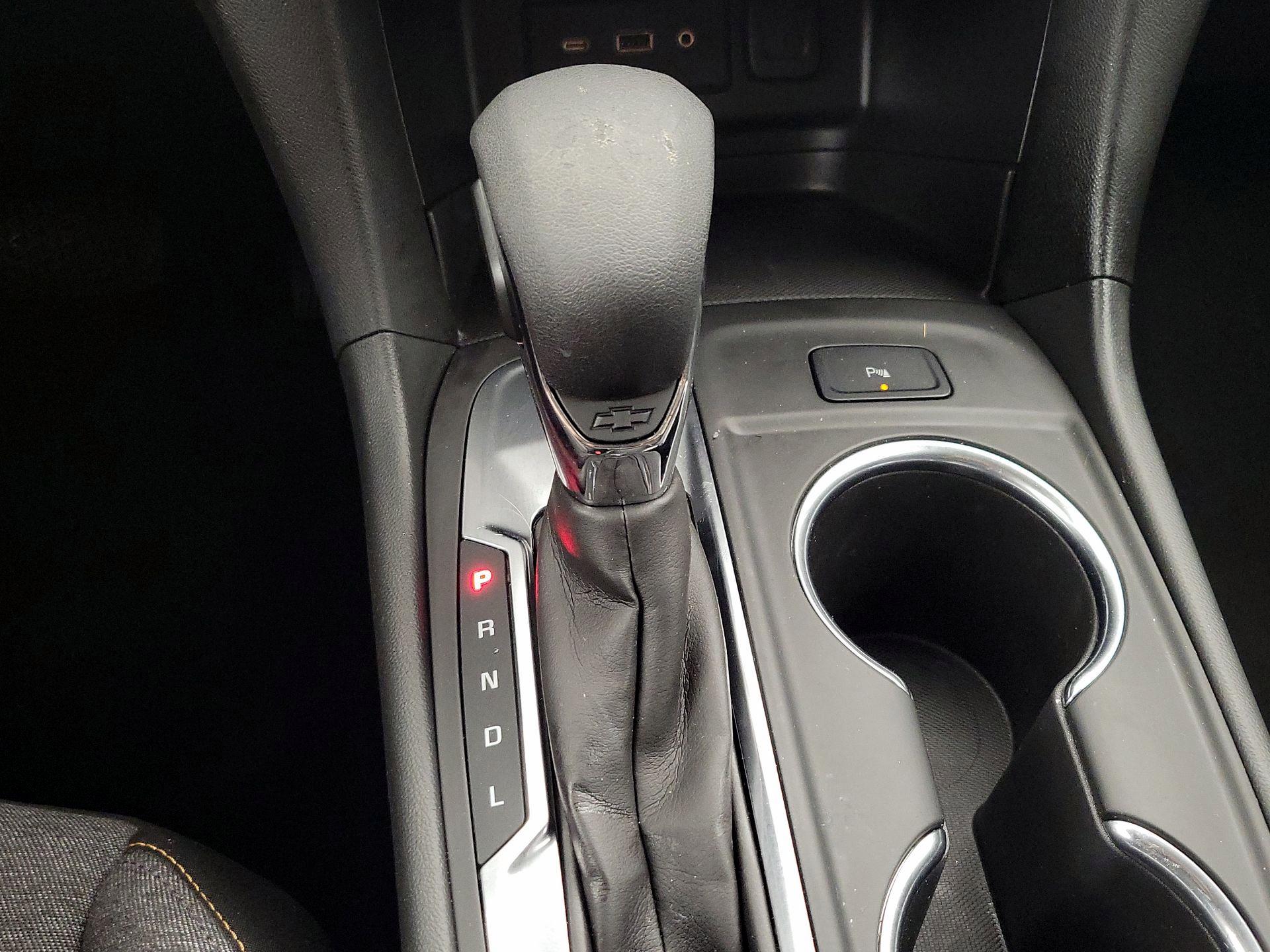 Thumbnail: 2023 Chevrolet Equinox - 17