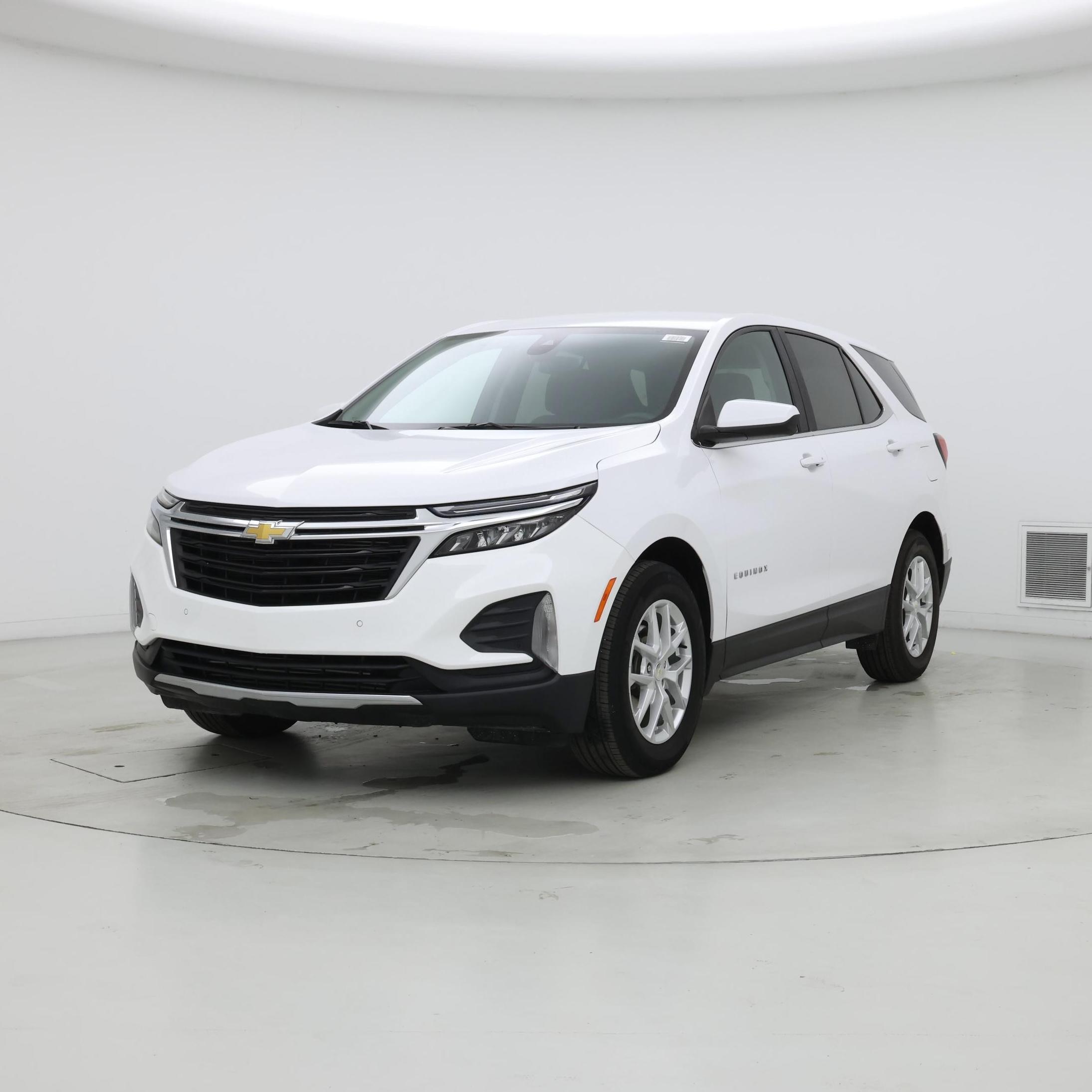 Thumbnail: 2023 Chevrolet Equinox - 4
