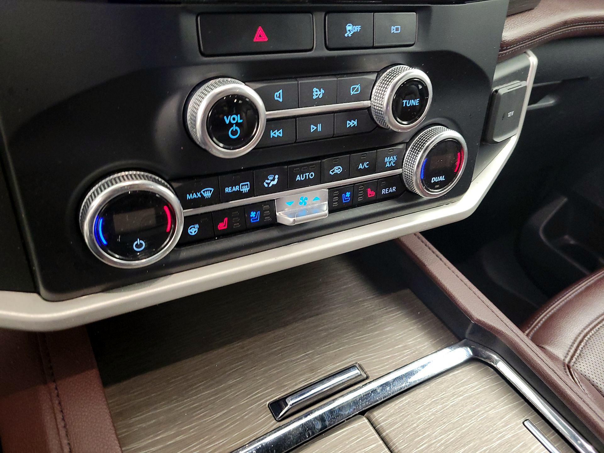 Thumbnail: 2023 Ford Expedition MAX - 17