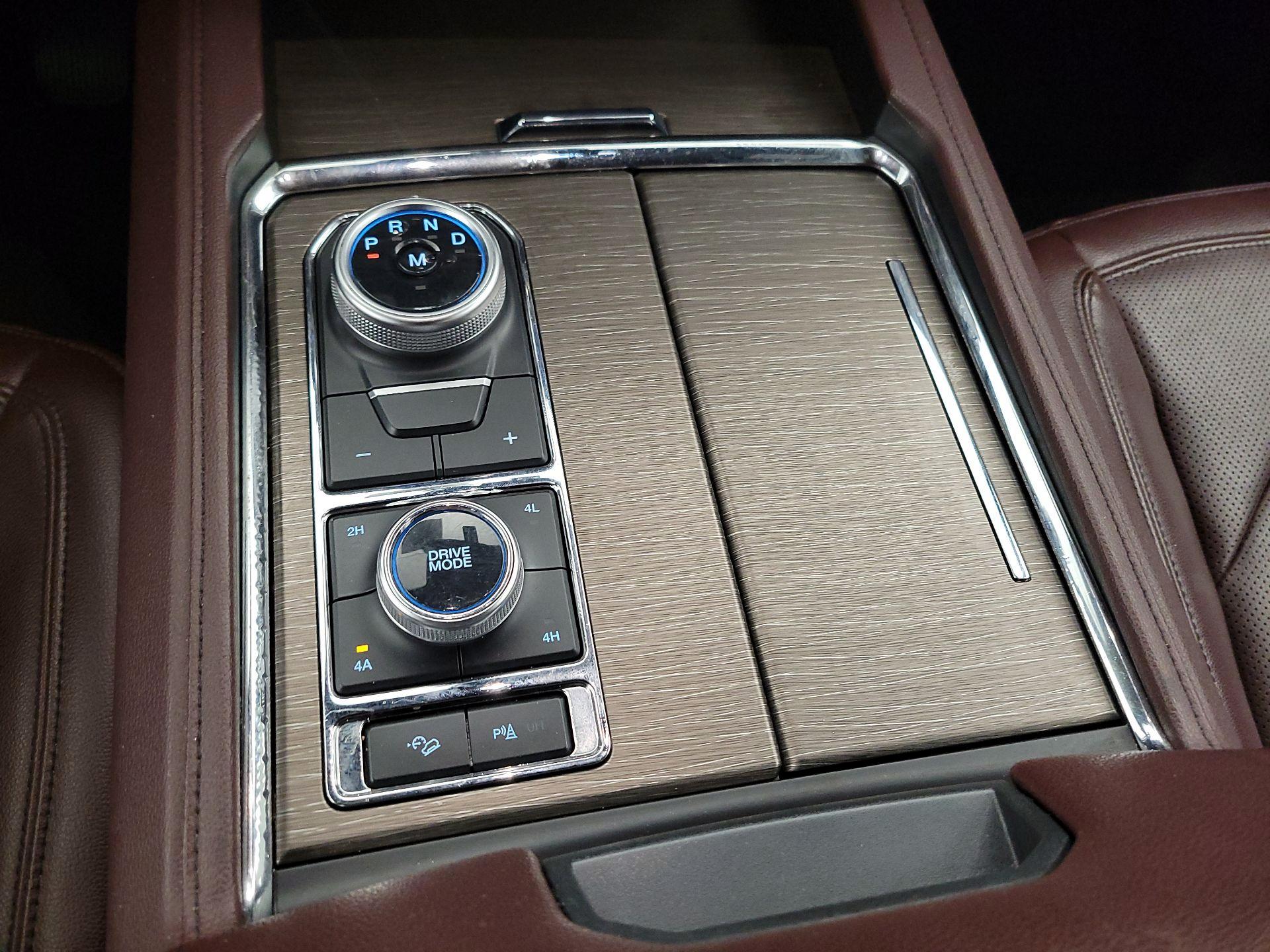 Thumbnail: 2023 Ford Expedition MAX - 18